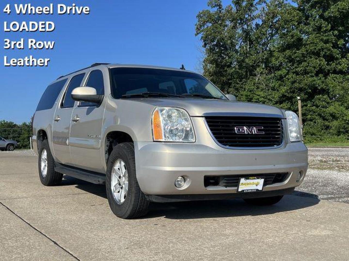 2007 GOLD /Tan GMC YUKON XL 1500 (1GKFK163X7J) with an 5.3L engine, Automatic transmission, located at 2990 Old Orchard Rd., Jackson, MO, 63755, 37.354214, -89.612106 - Photo#0