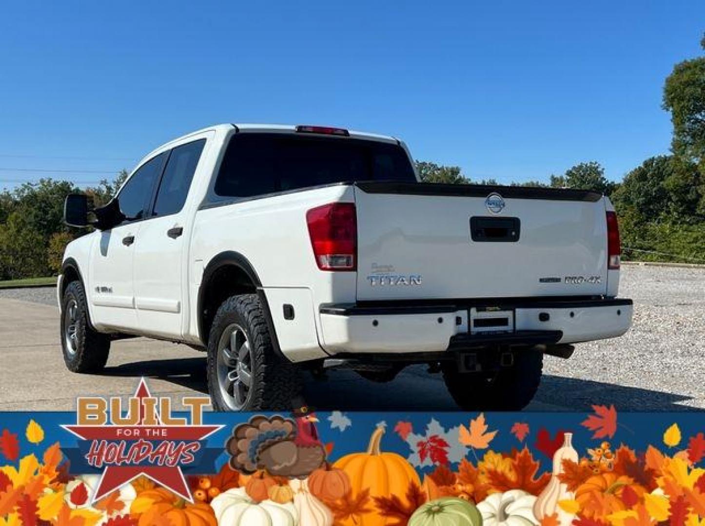 2014 WHITE /Black NISSAN TITAN PRO-4X (1N6BA0EC2EN) with an 5.6L engine, Automatic transmission, located at 2990 Old Orchard Rd., Jackson, MO, 63755, 37.354214, -89.612106 - Photo#9