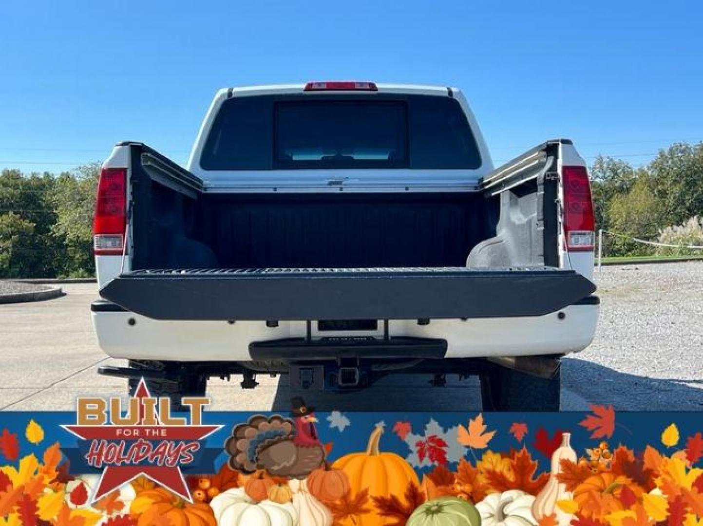 2014 WHITE /Black NISSAN TITAN PRO-4X (1N6BA0EC2EN) with an 5.6L engine, Automatic transmission, located at 2990 Old Orchard Rd., Jackson, MO, 63755, 37.354214, -89.612106 - Photo#18