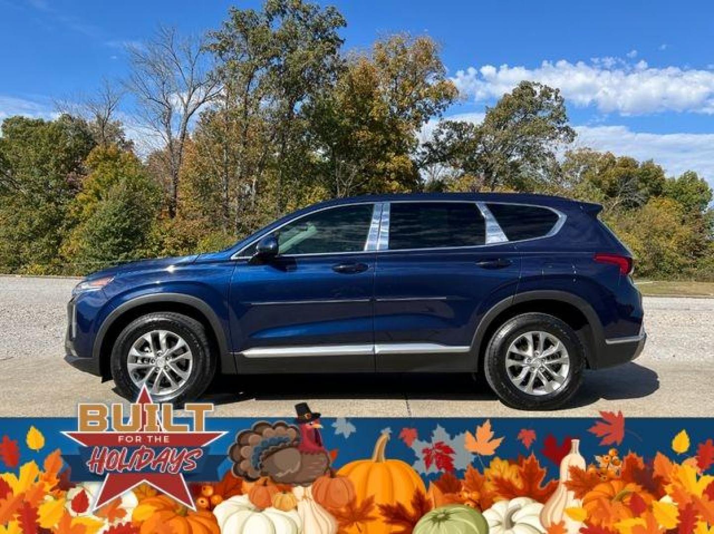 2019 BLUE /Gray HYUNDAI SANTA FE SEL (5NMS33AD2KH) with an 2.4L engine, Automatic transmission, located at 2990 Old Orchard Rd., Jackson, MO, 63755, 37.354214, -89.612106 - Photo#6