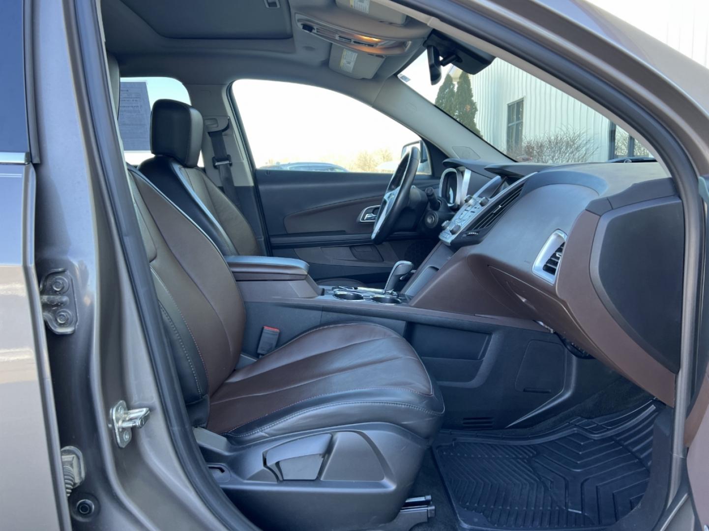 2012 BROWN /Brown/Black Leather Chevrolet Equinox LTZ (2GNALFEK1C6) with an 2.4L 4 Cyl. engine, Automatic transmission, located at 2990 Old Orchard Rd., Jackson, MO, 63755, 37.354214, -89.612106 - 2012 Chevrolet Equinox LT 164xxx miles Front Wheel Drive 2.4L 4 Cyl. Automatic Leather Backup Camera Heated Seats Power Driver Seat Sunroof Bluetooth Cruise Remote Start Power Windows/Locks/Mirrors We have financing available and we accept trades! Fill out a credit application on our w - Photo#16