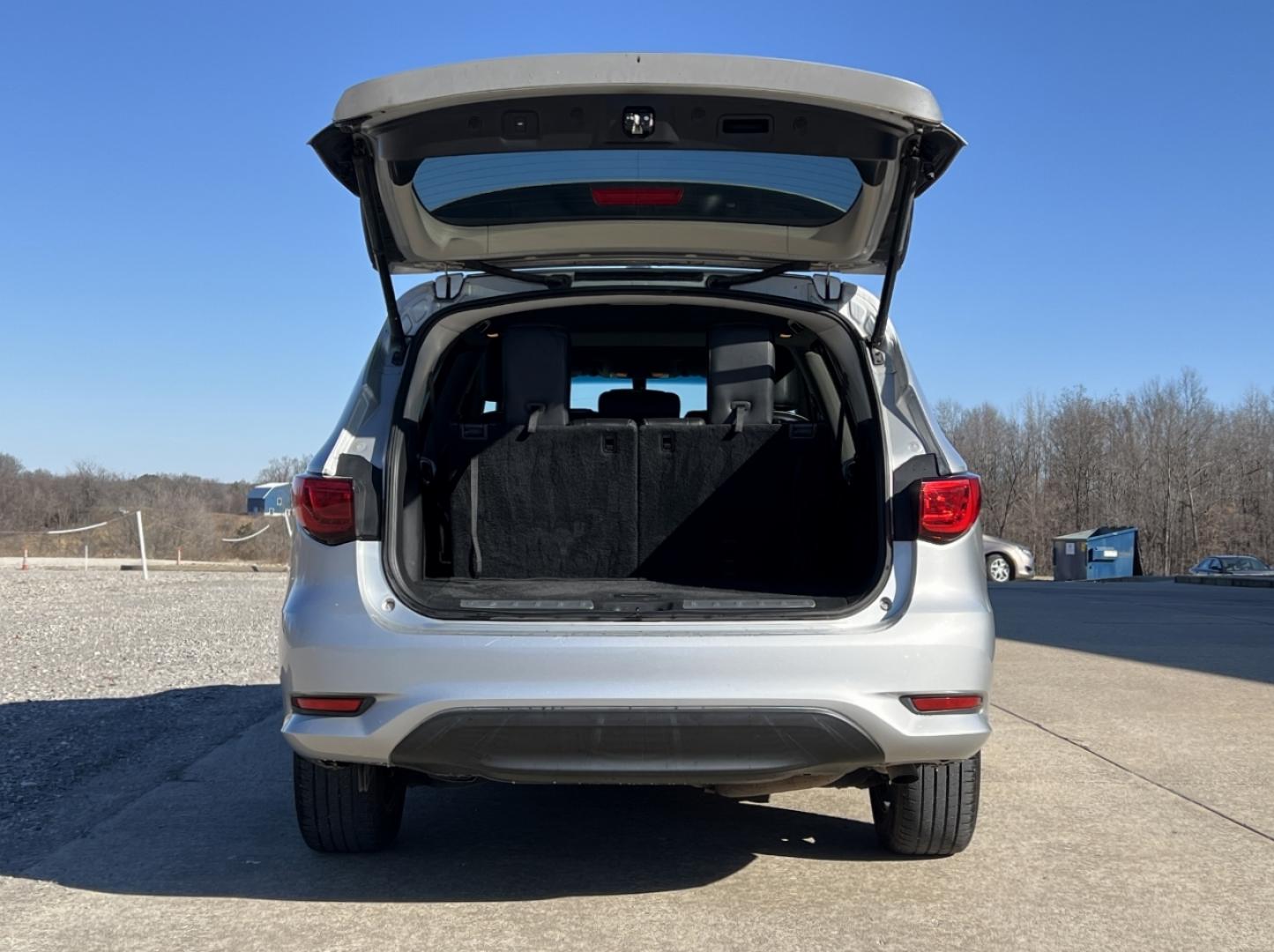 2016 SILVER /Black Leather INFINITI QX60 (5N1AL0MN1GC) with an 3.5L V6 engine, Continuously Variable transmission, located at 2990 Old Orchard Rd., Jackson, MO, 63755, 37.354214, -89.612106 - 2016 Infiniti QX60 166xxx miles Front Wheel Drive 3.5L V6 Automatic Leather 3rd Row Backup Camera Power/Heated Seats Sunroof Cruise Power Windows/Locks/Mirrors We have financing available and we accept trades! Fill out a credit application on our website or come by today! If you have an - Photo#20