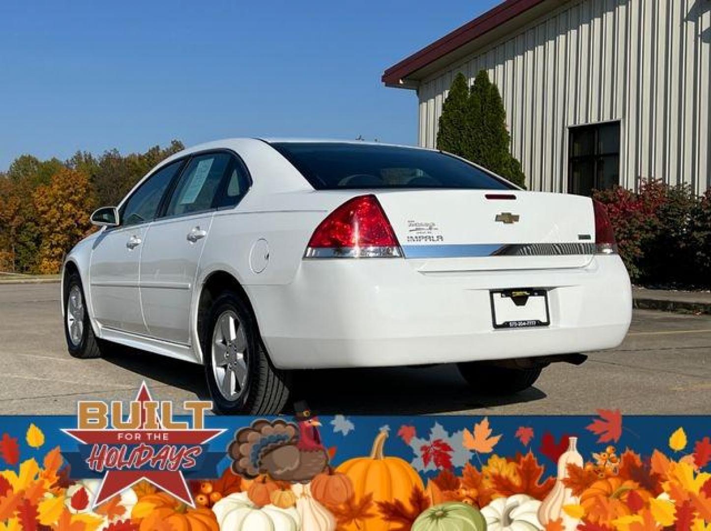 2011 WHITE /Gray CHEVROLET IMPALA LS (2G1WF5EK6B1) with an 3.5L engine, Automatic transmission, located at 2990 Old Orchard Rd., Jackson, MO, 63755, 37.354214, -89.612106 - Photo#7