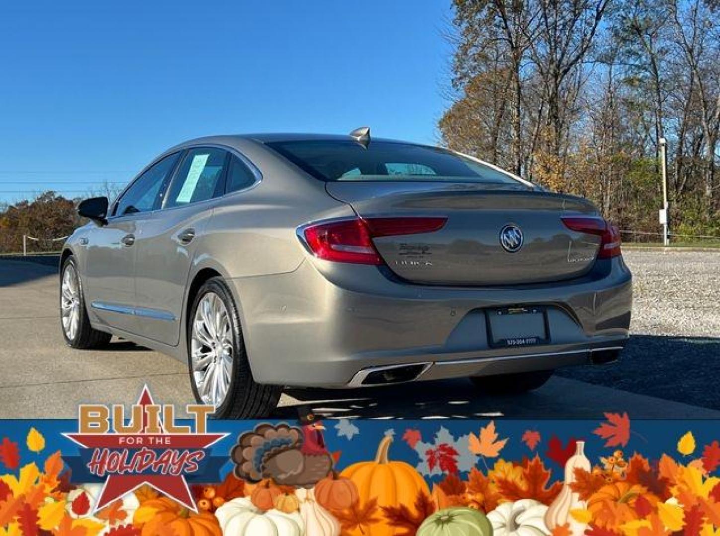 2017 OLIVE /Tan BUICK LACROSSE PREMIUM (1G4ZR5SS6HU) with an 3.6L engine, Automatic transmission, located at 2990 Old Orchard Rd., Jackson, MO, 63755, 37.354214, -89.612106 - Photo#12