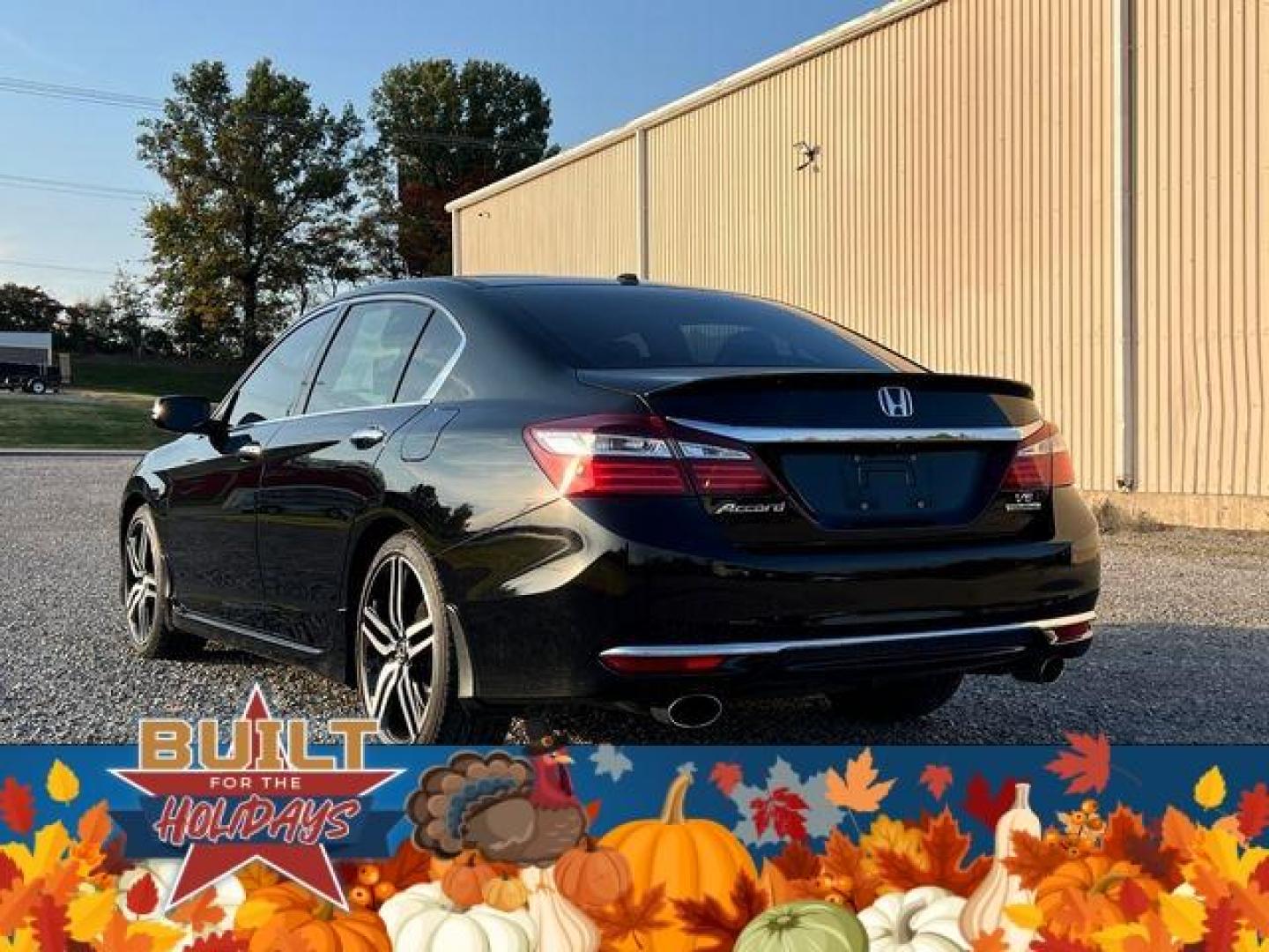 2017 BLACK /Black HONDA ACCORD TOURING (1HGCR3F98HA) with an 3.5L engine, Automatic transmission, located at 2990 Old Orchard Rd., Jackson, MO, 63755, 37.354214, -89.612106 - Photo#10