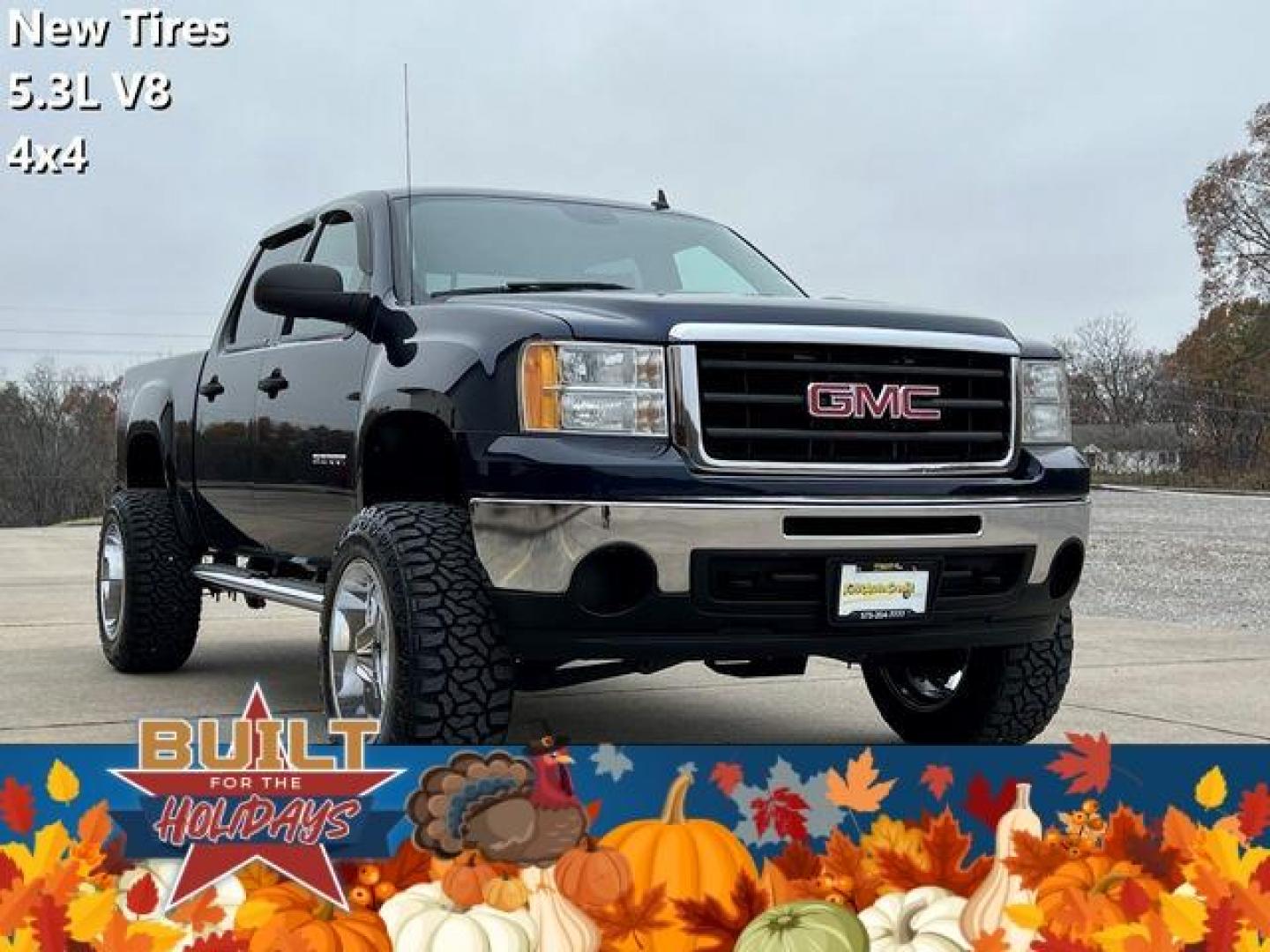 2010 NAVY /Black GMC SIERRA 1500 SLE (3GTRKVE39AG) with an 5.3L engine, Automatic transmission, located at 2990 Old Orchard Rd., Jackson, MO, 63755, 37.354214, -89.612106 - Photo#1