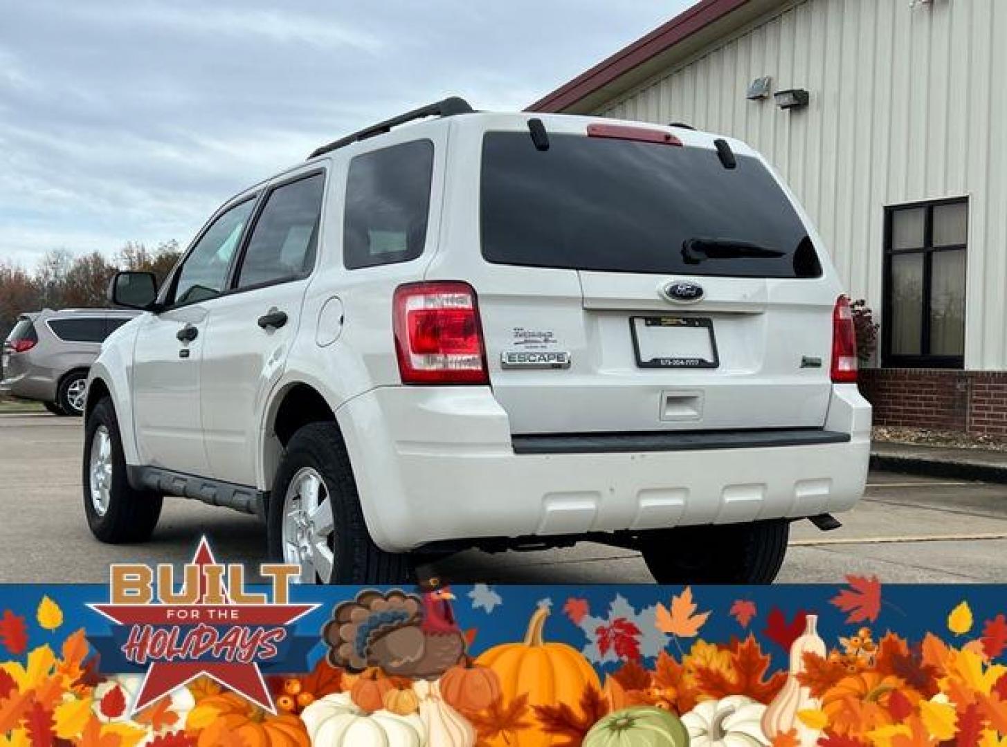 2011 WHITE /Tan FORD ESCAPE XLT (1FMCU0DGXBK) with an 3.0L engine, Automatic transmission, located at 2990 Old Orchard Rd., Jackson, MO, 63755, 37.354214, -89.612106 - Photo#7