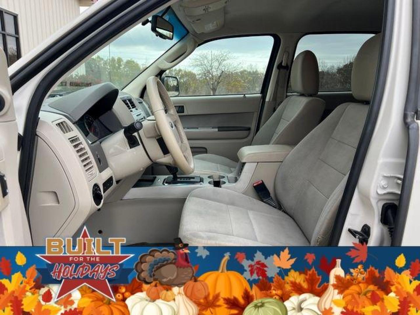 2011 WHITE /Tan FORD ESCAPE XLT (1FMCU0DGXBK) with an 3.0L engine, Automatic transmission, located at 2990 Old Orchard Rd., Jackson, MO, 63755, 37.354214, -89.612106 - Photo#11