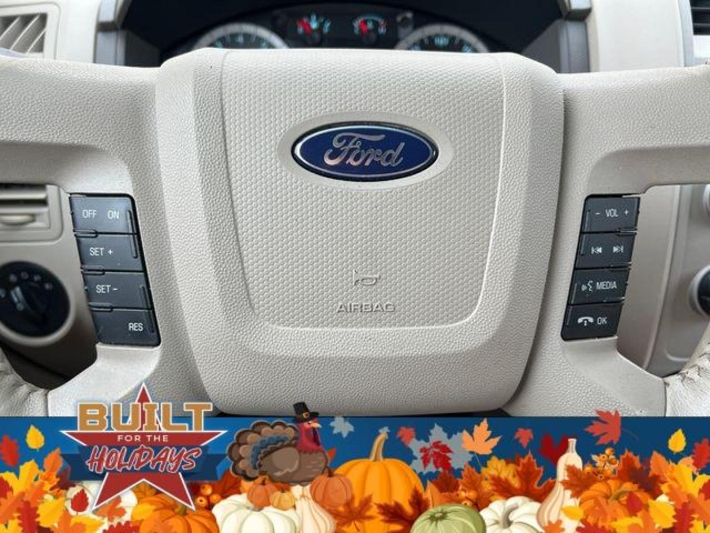 2011 WHITE /Tan FORD ESCAPE XLT (1FMCU0DGXBK) with an 3.0L engine, Automatic transmission, located at 2990 Old Orchard Rd., Jackson, MO, 63755, 37.354214, -89.612106 - Photo#19