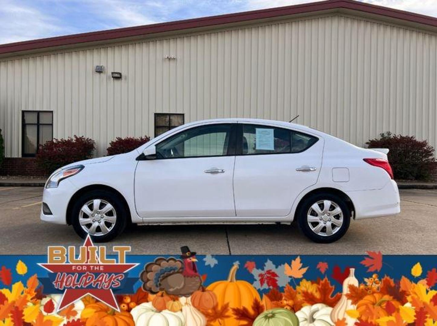 2019 WHITE /Black NISSAN VERSA SV (3N1CN7AP4KL) with an 1.6L engine, Continuously Variable transmission, located at 2990 Old Orchard Rd., Jackson, MO, 63755, 37.354214, -89.612106 - Photo#4