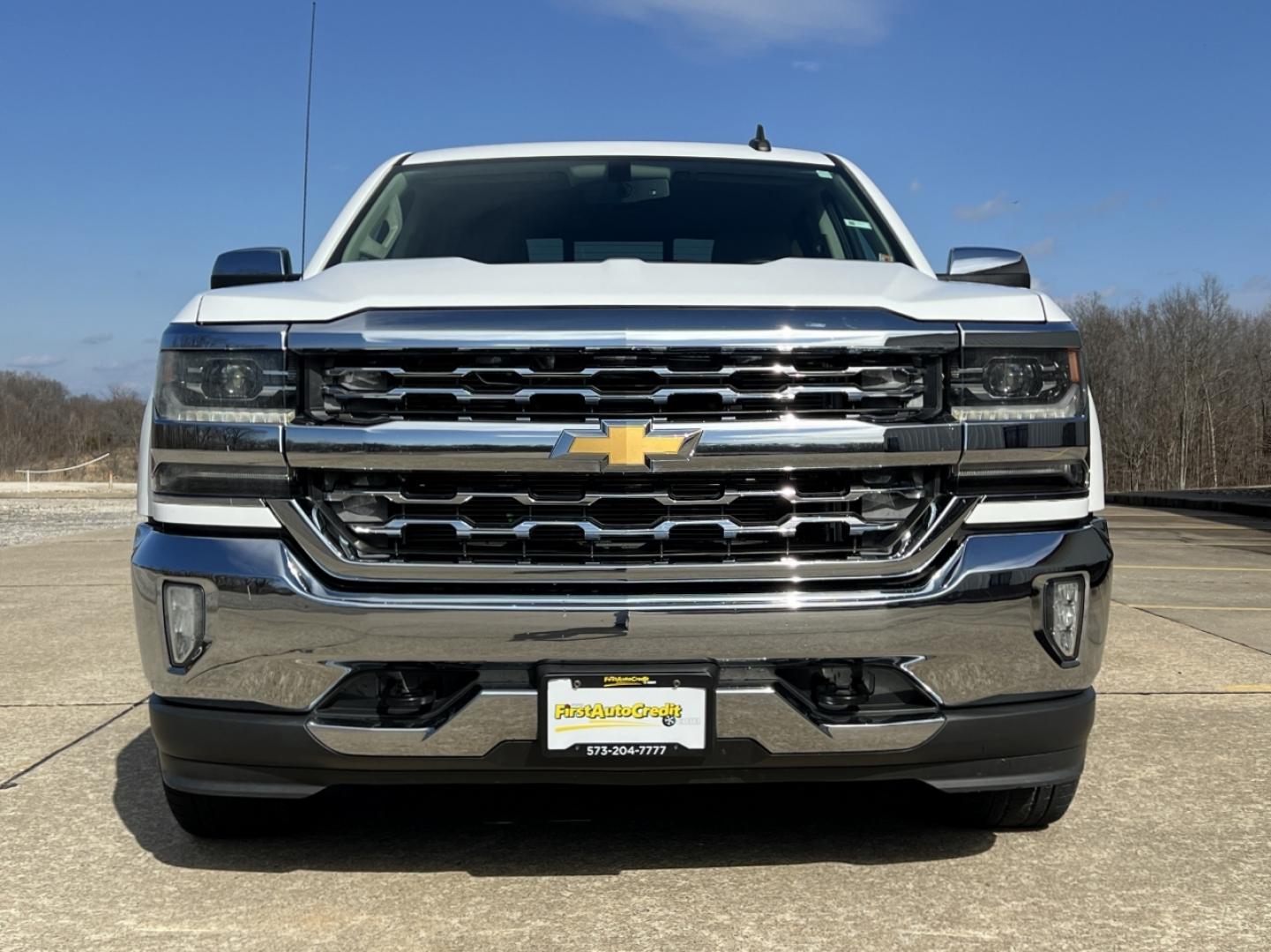 2016 WHITE /Tan Leather CHEVROLET SILVERADO 1500 LTZ (3GCUKSEC0GG) with an 5.3L V8 engine, Automatic transmission, located at 2990 Old Orchard Rd., Jackson, MO, 63755, 37.354214, -89.612106 - 2016 Chevrolet Silverado 1500 LTZ Local 1-Owner 145xxx miles 4x4 5.3L V8 Automatic Leather 20" Wheels Power/Heated Seats Backup Camera Bluetooth Cruise Remote Start Power Windows/Locks/Mirrors We have financing available and we accept trades! Fill out a credit application on our websit - Photo#13