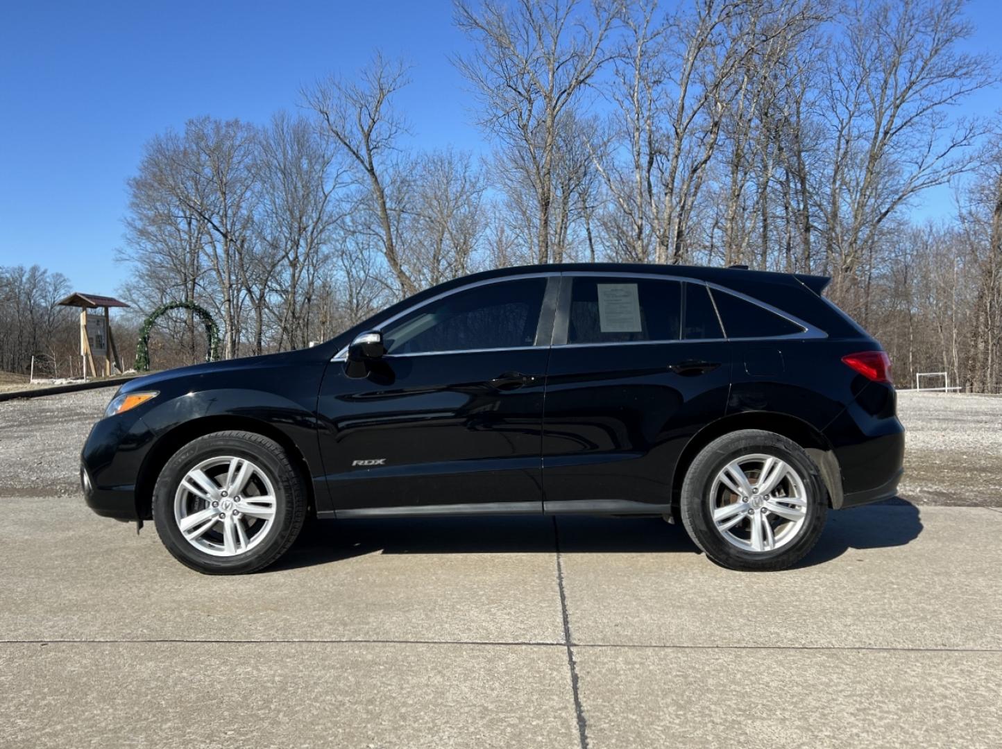 2013 BLACK /Black Leather ACURA RDX TECHNOLOGY (5J8TB4H51DL) with an 3.5L V6 engine, Automatic transmission, located at 2990 Old Orchard Rd., Jackson, MO, 63755, 37.354214, -89.612106 - 2013 Acura RDX Technology 124xxx miles All Wheel Drive 3.5L V6 Automatic Leather Navigation Power/Heated Seats Backup Camera Sunroof Bluetooth Cruise Power Windows/Locks/Mirrors We have financing available and we accept trades! Fill out a credit application on our website or come by tod - Photo#8