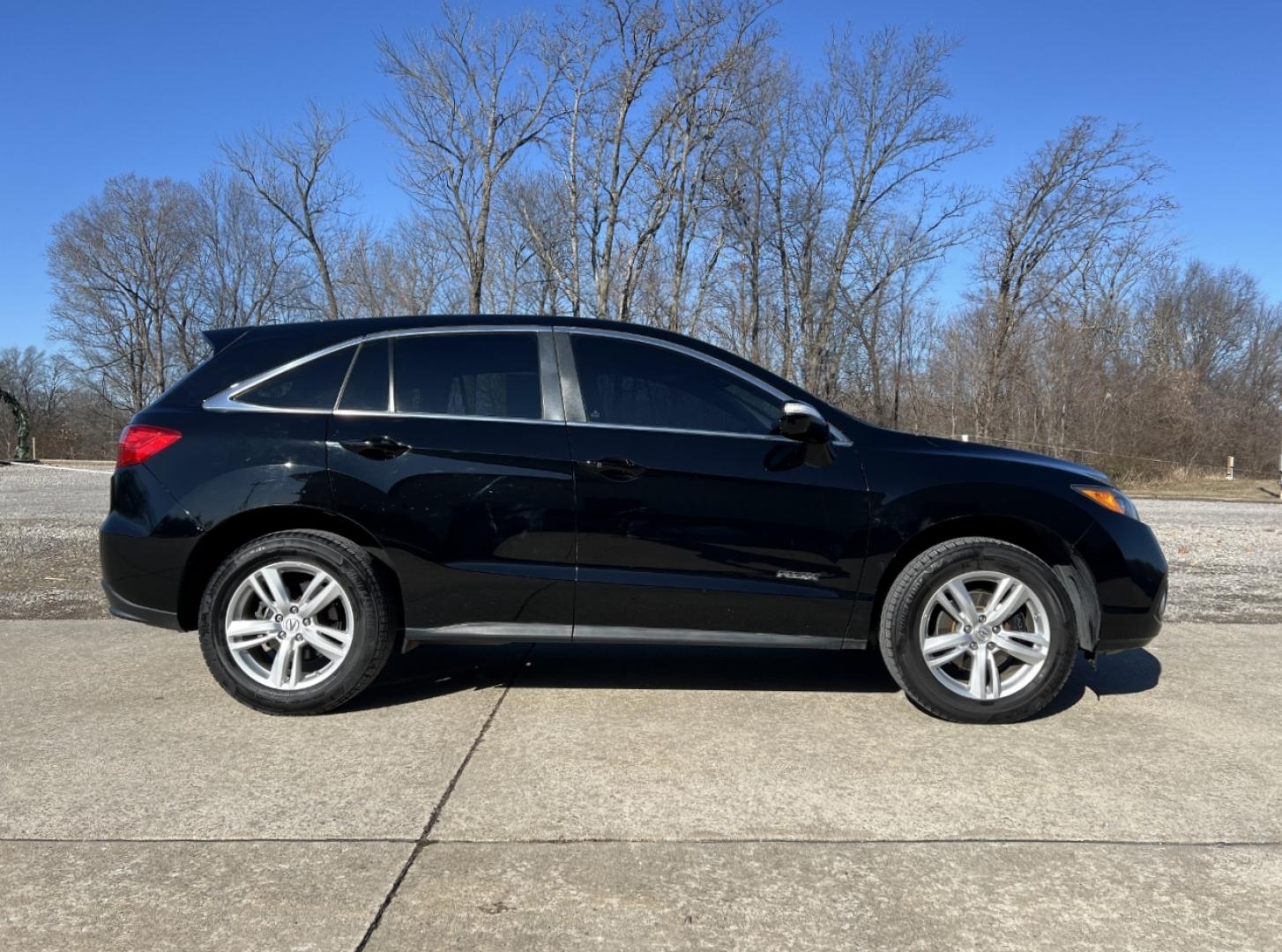 2013 BLACK /Black Leather ACURA RDX TECHNOLOGY (5J8TB4H51DL) with an 3.5L V6 engine, Automatic transmission, located at 2990 Old Orchard Rd., Jackson, MO, 63755, 37.354214, -89.612106 - 2013 Acura RDX Technology 124xxx miles All Wheel Drive 3.5L V6 Automatic Leather Navigation Power/Heated Seats Backup Camera Sunroof Bluetooth Cruise Power Windows/Locks/Mirrors We have financing available and we accept trades! Fill out a credit application on our website or come by tod - Photo#9