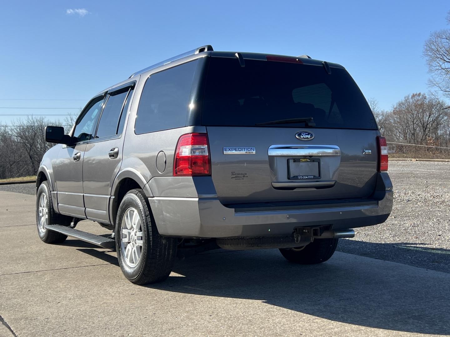 2014 GRAY /Black Leather FORD EXPEDITION LIMITED (1FMJU2A52EE) with an 5.4L engine, Automatic transmission, located at 2990 Old Orchard Rd., Jackson, MO, 63755, 37.354214, -89.612106 - Photo#13