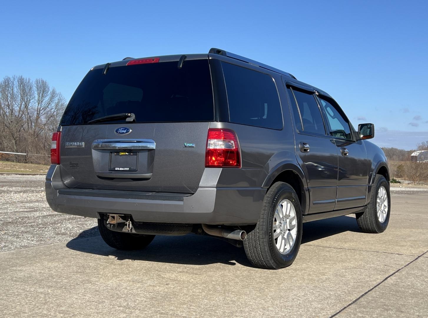 2014 GRAY /Black Leather FORD EXPEDITION LIMITED (1FMJU2A52EE) with an 5.4L engine, Automatic transmission, located at 2990 Old Orchard Rd., Jackson, MO, 63755, 37.354214, -89.612106 - Photo#12