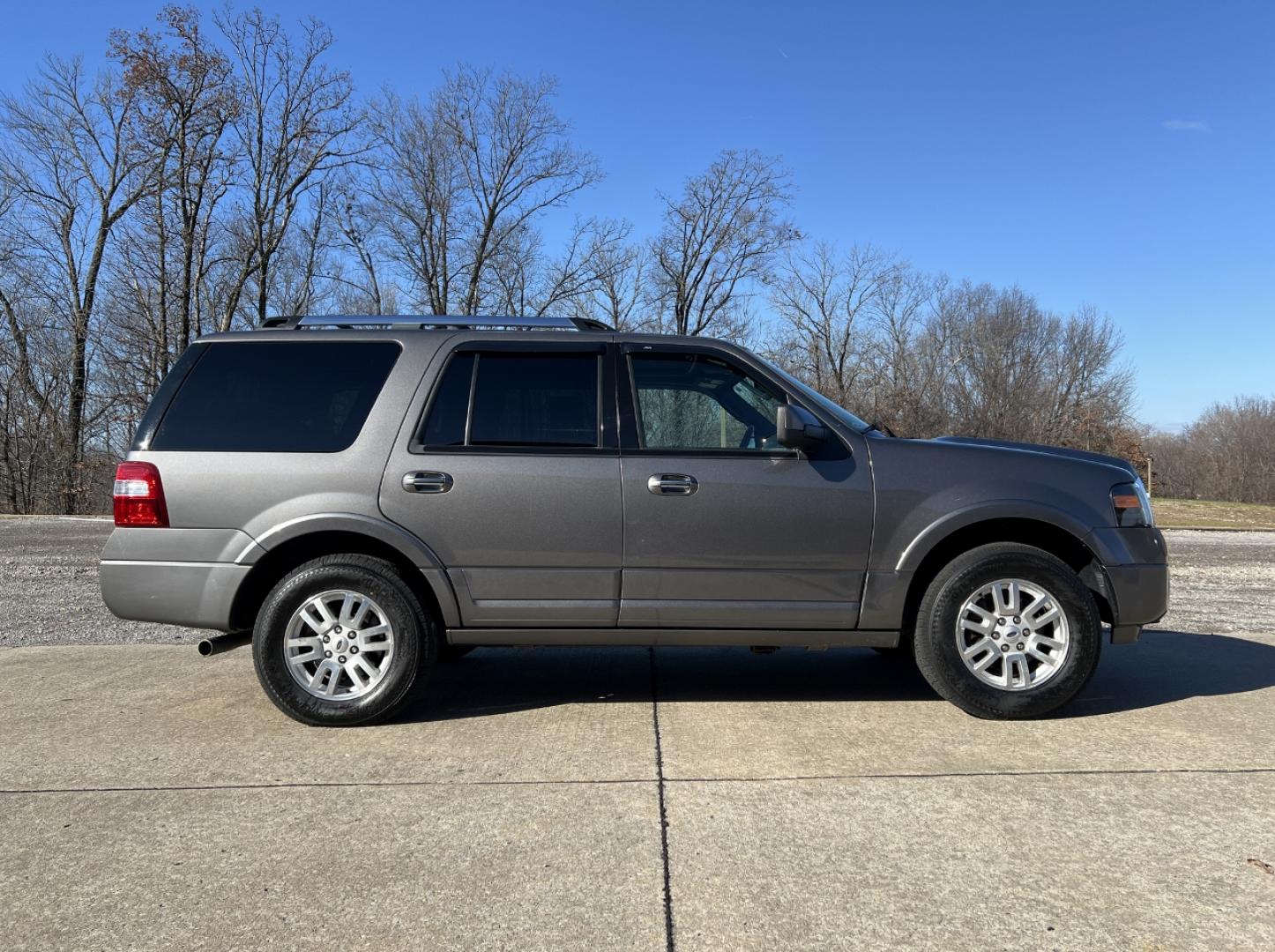 2014 GRAY /Black Leather FORD EXPEDITION LIMITED (1FMJU2A52EE) with an 5.4L engine, Automatic transmission, located at 2990 Old Orchard Rd., Jackson, MO, 63755, 37.354214, -89.612106 - Photo#11