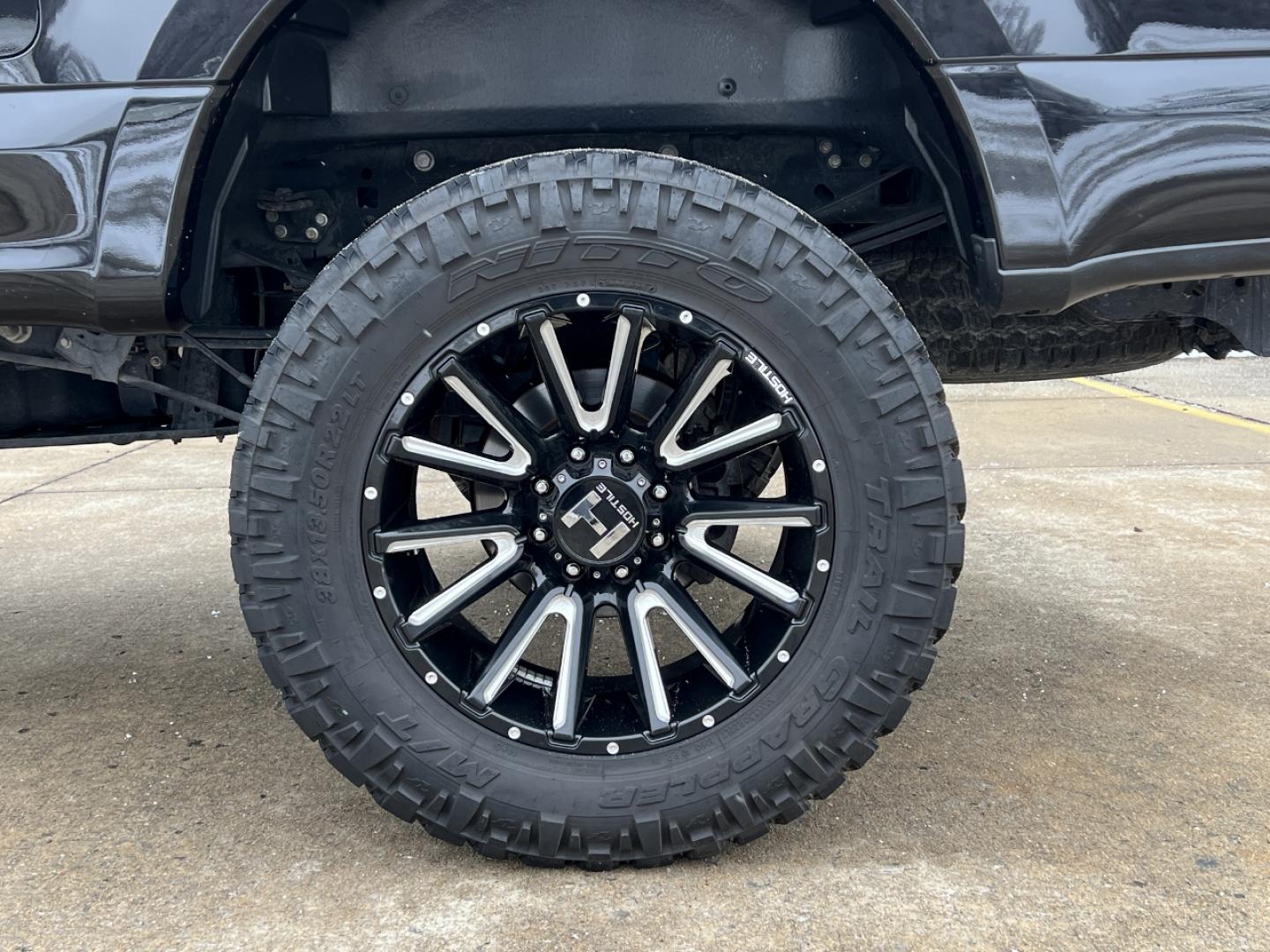 2019 BLACK /Black Leather FORD F250 SUPER DUTY PLATINUM (1FT7W2BTXKE) with an 6.7L V8 Power Stroke Turbo Diesel engine, Automatic transmission, located at 2990 Old Orchard Rd., Jackson, MO, 63755, 37.354214, -89.612106 - 2019 Ford F-250 Super Duty Platinum Local 1-Owner 52xxx miles 4x4 6.7L V8 Power Stroke Turbo Diesel Automatic Navigation Backup Camera Power/Heated/Cooled Seats Heated Rear Seats Sunroof Power Running Boards 22" Wheels Bluetooth Remote Start Cruise Power Windows/Locks/Mirrors We hav - Photo#49