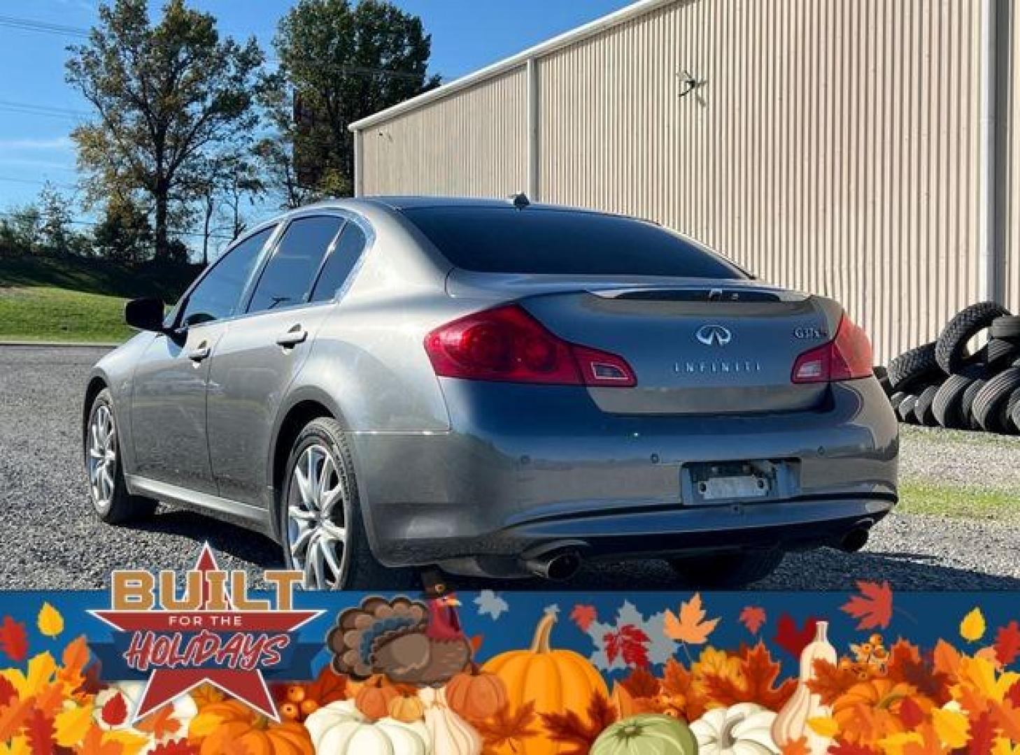 2013 GRAY /Black INFINITI G37X S (JN1CV6AR1DM) with an 3.7L engine, Automatic transmission, located at 2990 Old Orchard Rd., Jackson, MO, 63755, 37.354214, -89.612106 - Photo#10