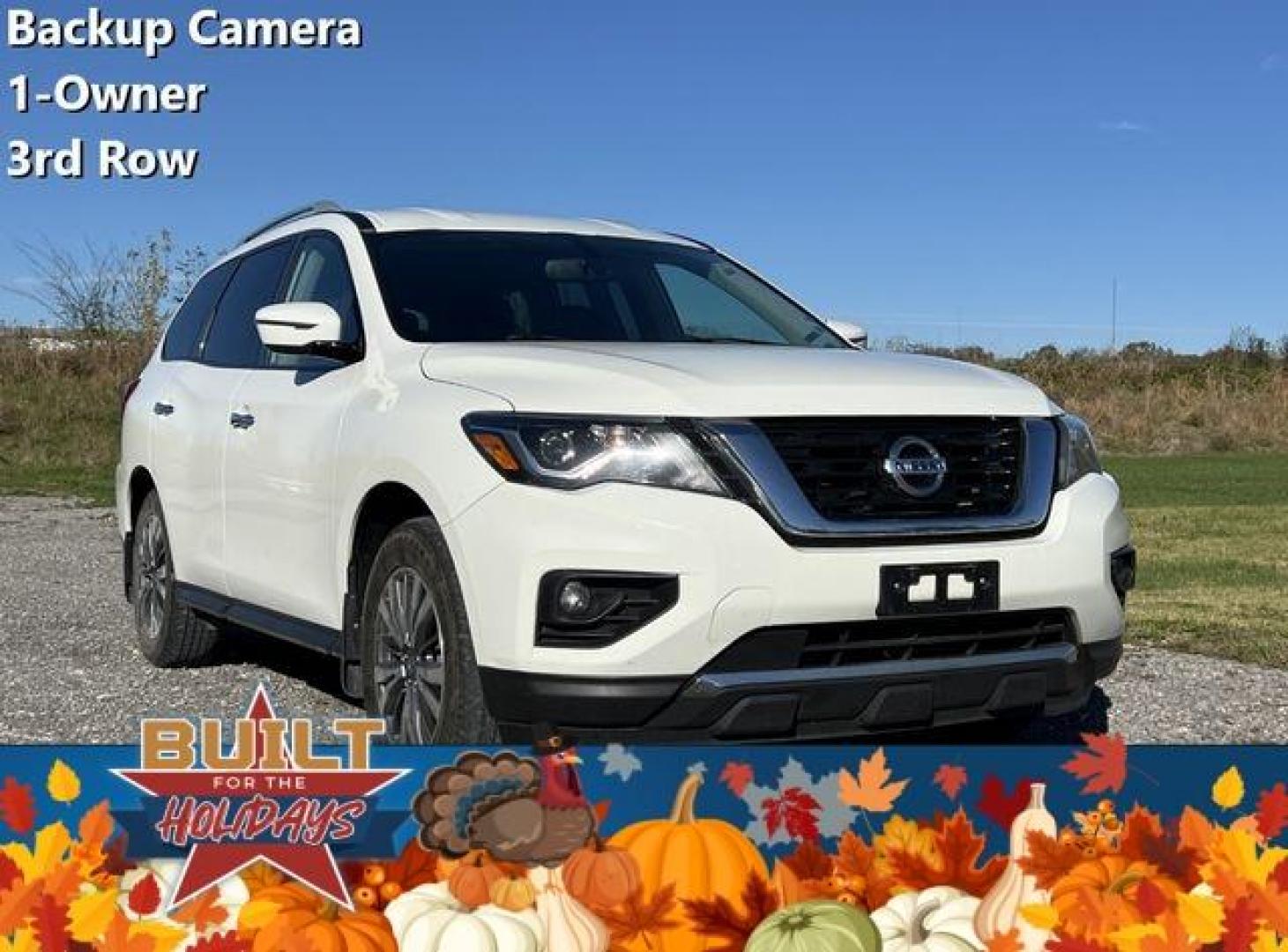 2020 WHITE /Black NISSAN PATHFINDER SV (5N1DR2BN7LC) with an 3.5L engine, Continuously Variable transmission, located at 2990 Old Orchard Rd., Jackson, MO, 63755, 37.354214, -89.612106 - Photo#0