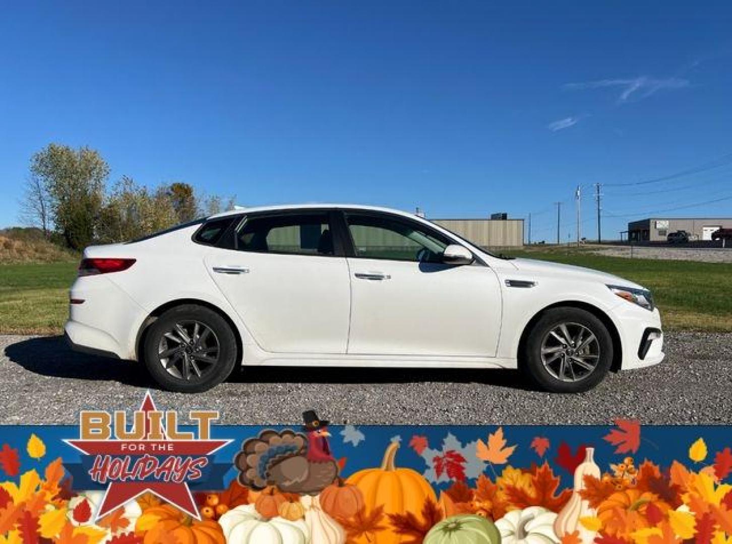 2020 WHITE /Black KIA OPTIMA LX (5XXGT4L36LG) with an 2.4L engine, Automatic transmission, located at 2990 Old Orchard Rd., Jackson, MO, 63755, 37.354214, -89.612106 - Photo#6