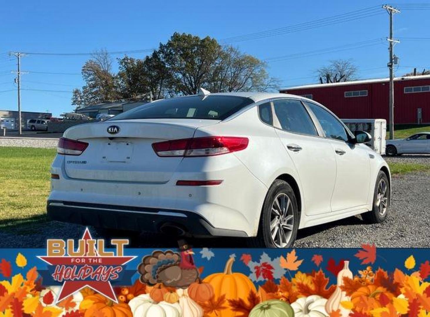 2020 WHITE /Black KIA OPTIMA LX (5XXGT4L36LG) with an 2.4L engine, Automatic transmission, located at 2990 Old Orchard Rd., Jackson, MO, 63755, 37.354214, -89.612106 - Photo#7