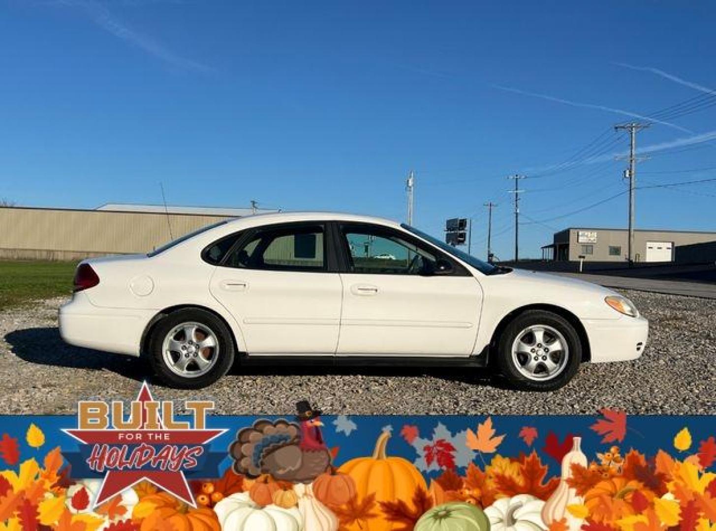 2005 WHITE /Gray FORD TAURUS SE (1FAFP53265A) with an 3.0L engine, Automatic transmission, located at 2990 Old Orchard Rd., Jackson, MO, 63755, 37.354214, -89.612106 - Photo#5