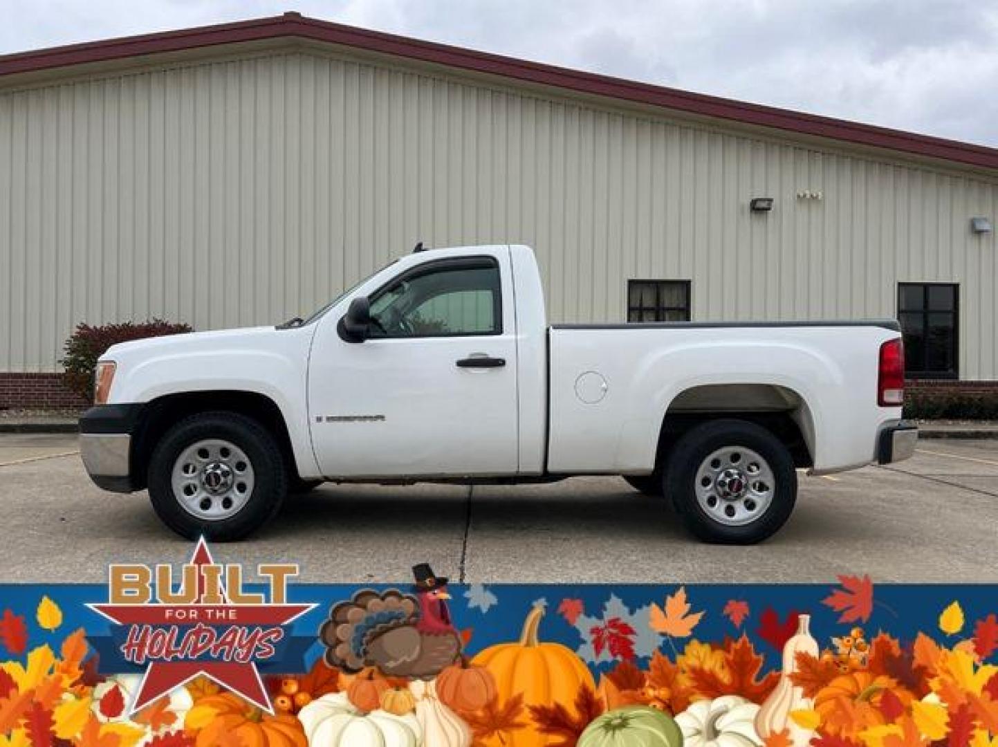 2009 WHITE /Black GMC SIERRA 1500 (1GTEC14C69Z) with an 4.8L engine, Automatic transmission, located at 2990 Old Orchard Rd., Jackson, MO, 63755, 37.354214, -89.612106 - Photo#3