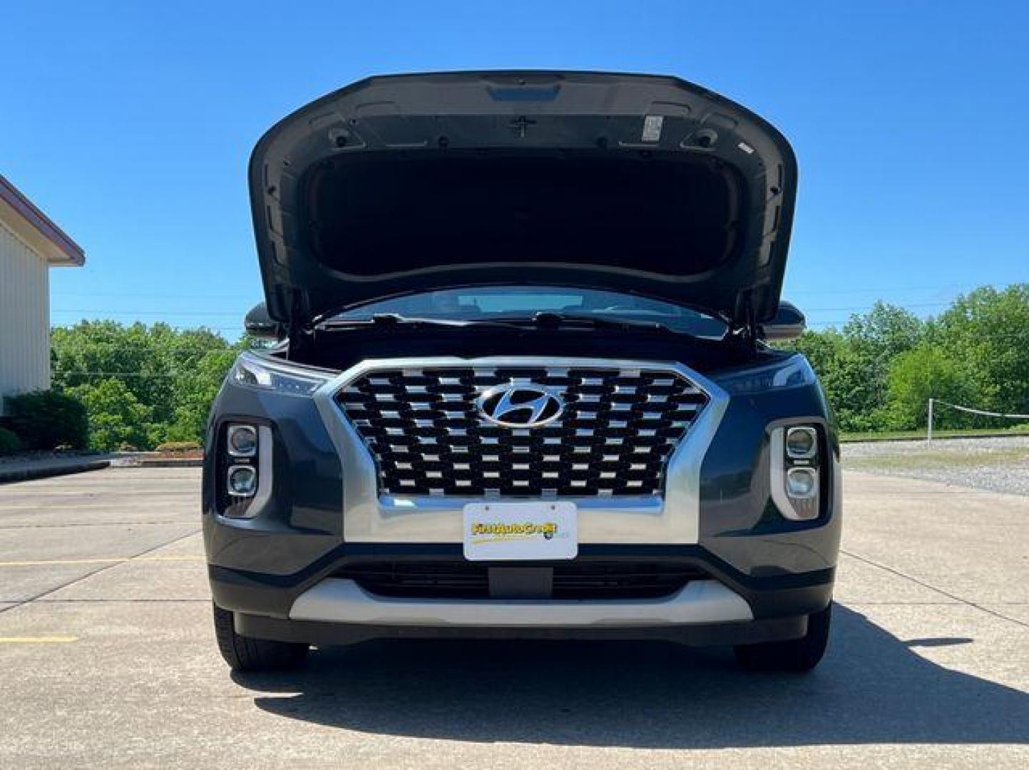 2020 GRAY /Gray HYUNDAI PALISADE SEL (KM8R24HE3LU) with an 3.8L engine, Automatic transmission, located at 2990 Old Orchard Rd., Jackson, MO, 63755, 37.354214, -89.612106 - Photo#39