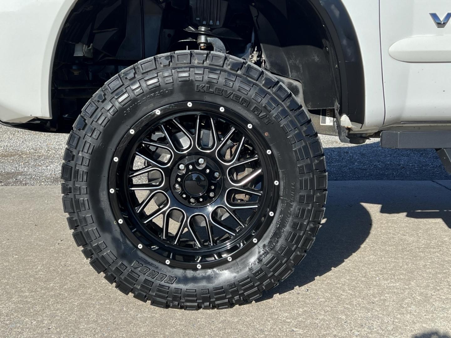 2012 WHITE /Black Leather Nissan Titan PRO-4X (1N6BA0EC6CN) with an 5.6L V8 engine, Automatic transmission, located at 2990 Old Orchard Rd., Jackson, MO, 63755, 37.354214, -89.612106 - 2012 Nissan Titan PRO-4X 165xxx miles 4x4 5.6L V8 Automatic Leather Navigation Rear Entertainment Power/Heated Seats Cruise Power Windows/Locks/Mirrors We have financing available and we accept trades! Fill out a credit application on our website or come by today! If you have any questio - Photo#37