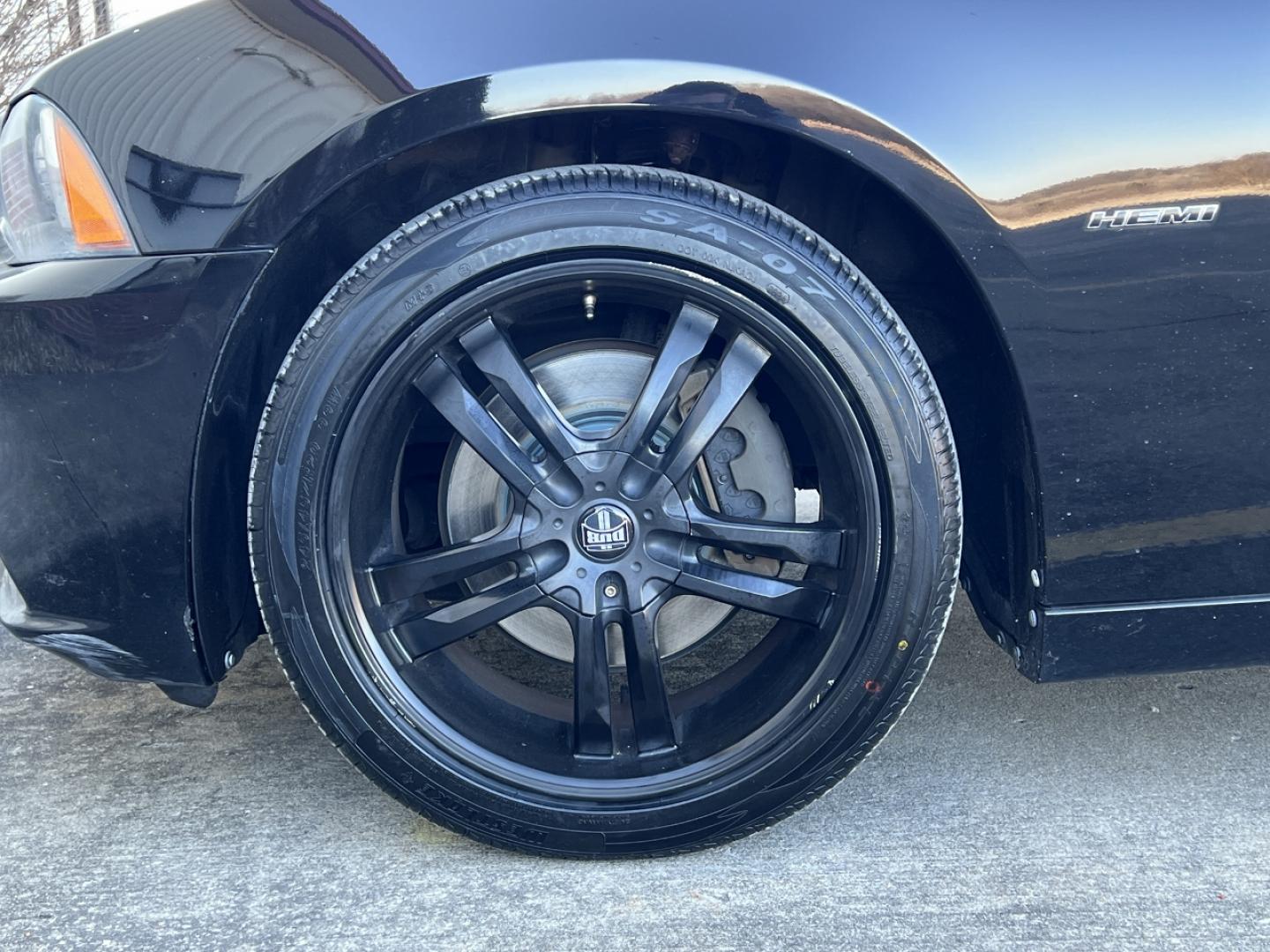 2014 BLACK /Red Leather DODGE CHARGER R/T (2C3CDXCT8EH) with an 5.7L V8 HEMI engine, Automatic transmission, located at 2990 Old Orchard Rd., Jackson, MO, 63755, 37.354214, -89.612106 - 2014 Dodge Charger R/T Local 1-Owner 148xxx miles Rear Wheel Drive 5.7L V8 HEMI Automatic Leather New Tires Navigation Backup Camera Power/Heated Seats Heated Rear Seats Heated Steering Wheel Sunroof Bluetooth Remote Start Cruise Power Windows/Locks/Mirrors We have financing availa - Photo#36