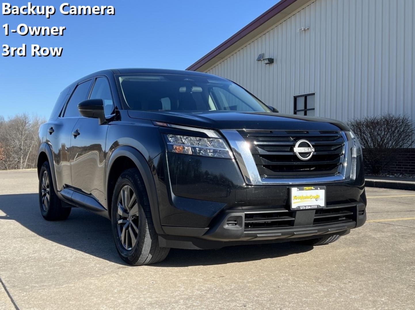 2022 BLACK /Black Cloth NISSAN PATHFINDER S (5N1DR3AC1NC) with an 3.5L engine, Automatic transmission, located at 2990 Old Orchard Rd., Jackson, MO, 63755, 37.354214, -89.612106 - Photo#0