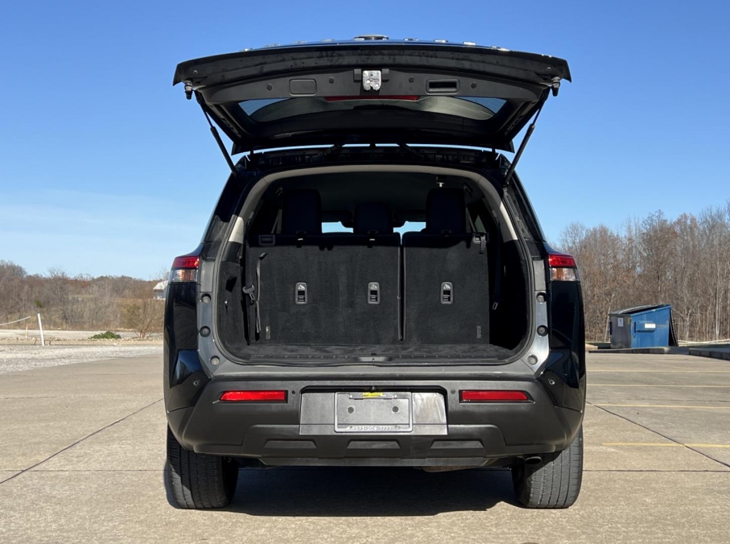 2022 BLACK /Black Cloth NISSAN PATHFINDER S (5N1DR3AC1NC) with an 3.5L engine, Automatic transmission, located at 2990 Old Orchard Rd., Jackson, MO, 63755, 37.354214, -89.612106 - Photo#17