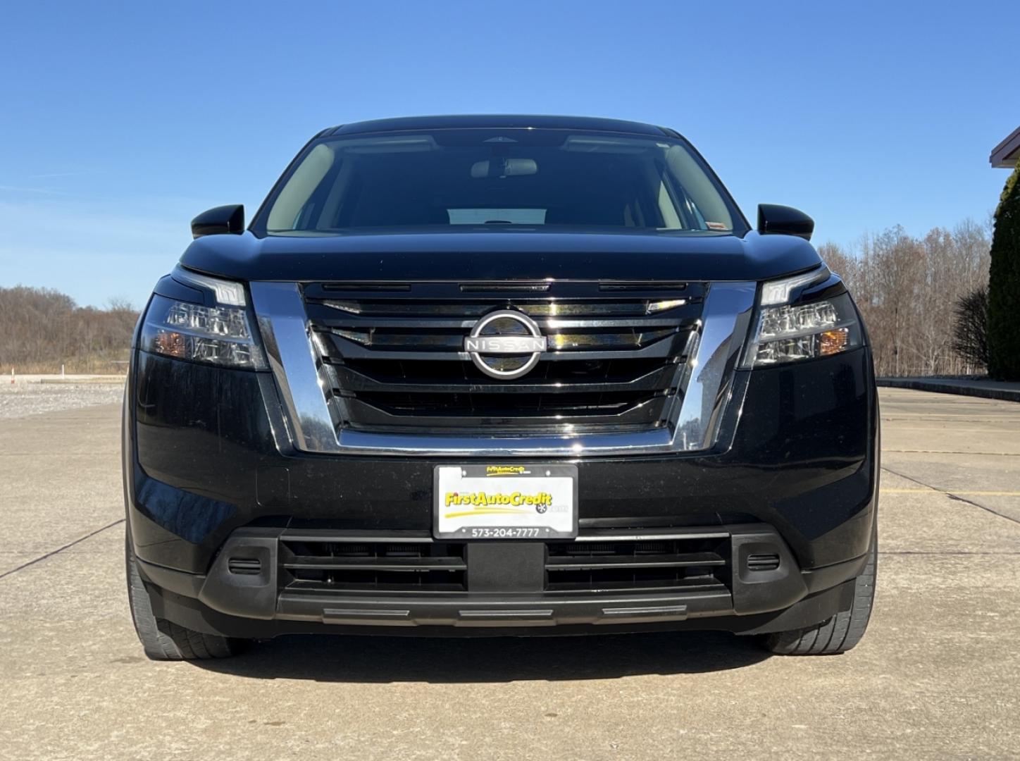 2022 BLACK /Black Cloth NISSAN PATHFINDER S (5N1DR3AC1NC) with an 3.5L engine, Automatic transmission, located at 2990 Old Orchard Rd., Jackson, MO, 63755, 37.354214, -89.612106 - Photo#9