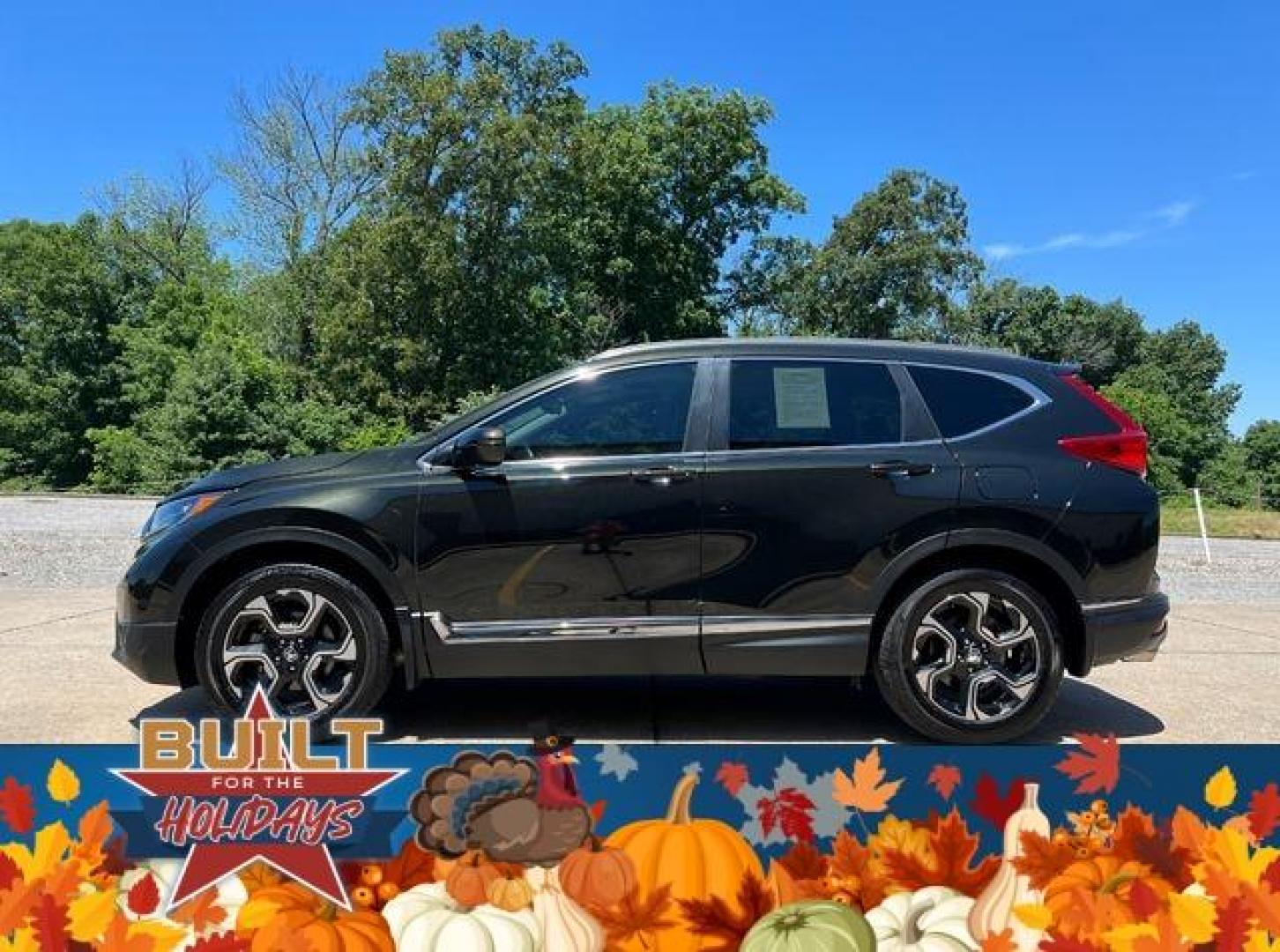 2017 GREEN /Black HONDA CR-V TOURING (5J6RW1H98HL) with an 1.5L engine, Continuously Variable transmission, located at 2990 Old Orchard Rd., Jackson, MO, 63755, 37.354214, -89.612106 - Photo#19