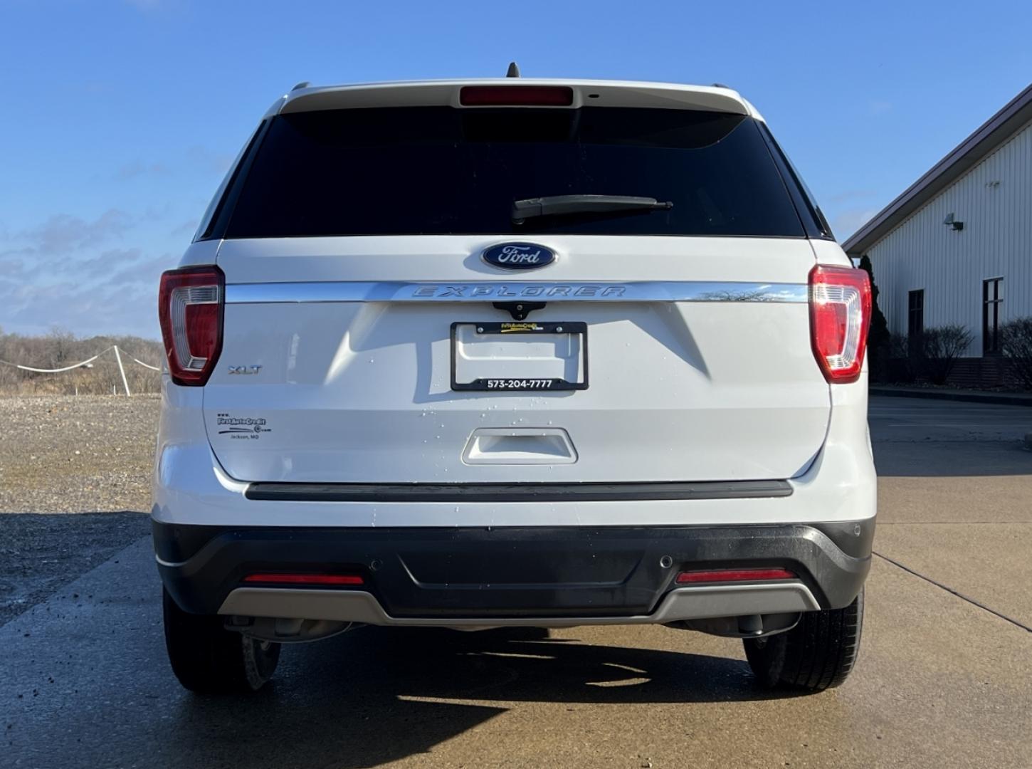 2019 WHITE /Tan Cloth FORD EXPLORER XLT (1FM5K7D84KG) with an 3.5L V6 engine, Automatic transmission, located at 2990 Old Orchard Rd., Jackson, MO, 63755, 37.354214, -89.612106 - 2019 Ford Explorer XLT 1-Owner 129xxx miles Front Wheel Drive 3.5L V6 Automatic 3rd Row Backup Camera Power Seats Bluetooth Cruise Power Windows/Locks/Mirrors We have financing available and we accept trades! Fill out a credit application on our website or come by today! If you have any - Photo#9