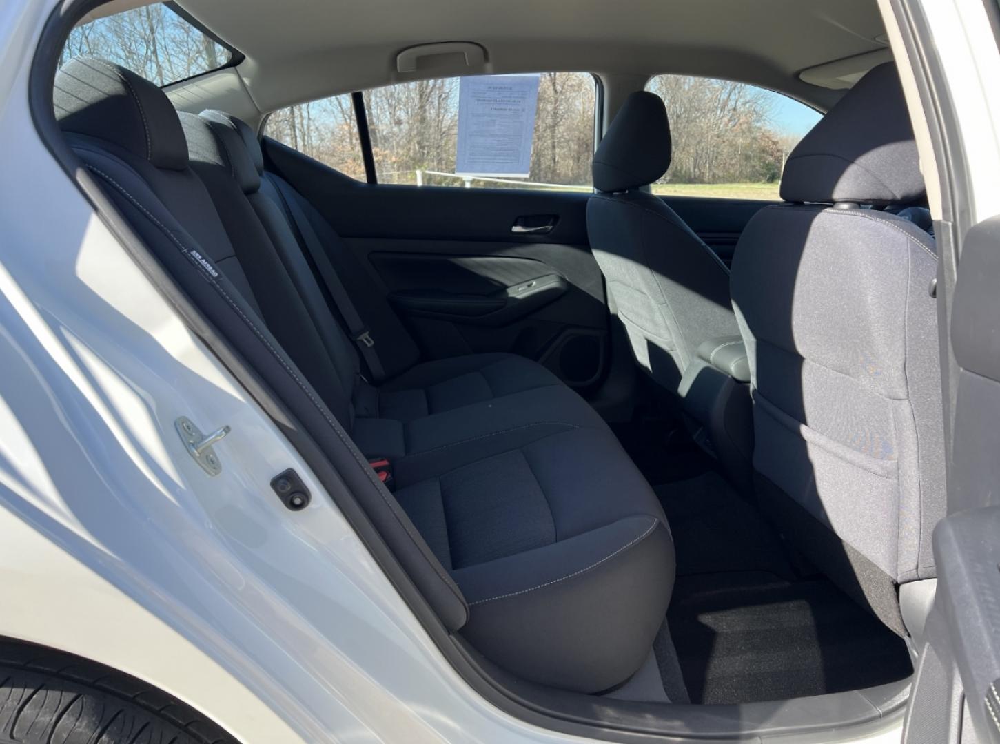 2020 WHITE /Black Cloth NISSAN ALTIMA S (1N4BL4BW4LC) with an 2.5L engine, Continuously Variable transmission, located at 2990 Old Orchard Rd., Jackson, MO, 63755, 37.354214, -89.612106 - Photo#17