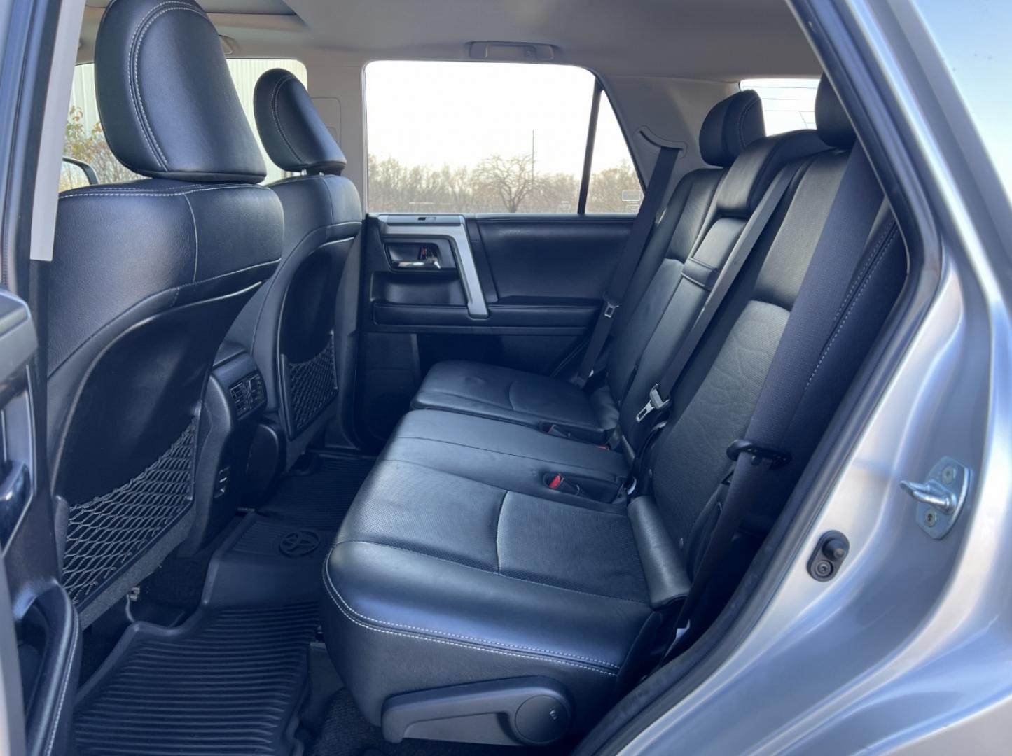 2019 SILVER /Black Leather TOYOTA 4RUNNER LIMITED (JTEBU5JR8K5) with an 4.0L engine, Automatic transmission, located at 2990 Old Orchard Rd., Jackson, MO, 63755, 37.354214, -89.612106 - Photo#19