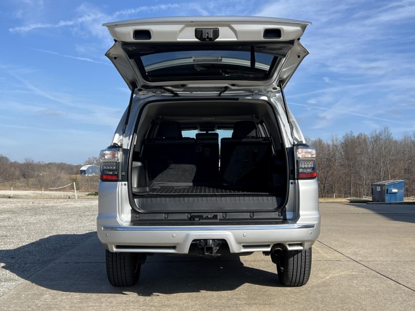 2019 SILVER /Black Leather TOYOTA 4RUNNER LIMITED (JTEBU5JR8K5) with an 4.0L engine, Automatic transmission, located at 2990 Old Orchard Rd., Jackson, MO, 63755, 37.354214, -89.612106 - Photo#22