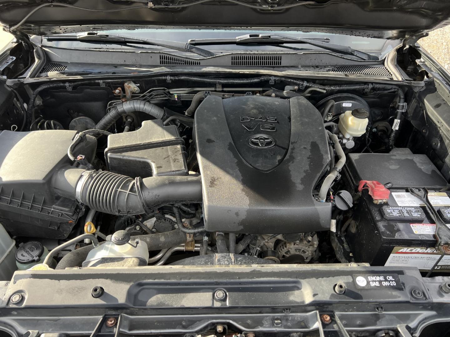 2016 GRAY /Gray Cloth TOYOTA TACOMA DOUBLE CAB (3TMCZ5AN4GM) with an 3.5L engine, Automatic transmission, located at 2990 Old Orchard Rd., Jackson, MO, 63755, 37.354214, -89.612106 - Photo#31