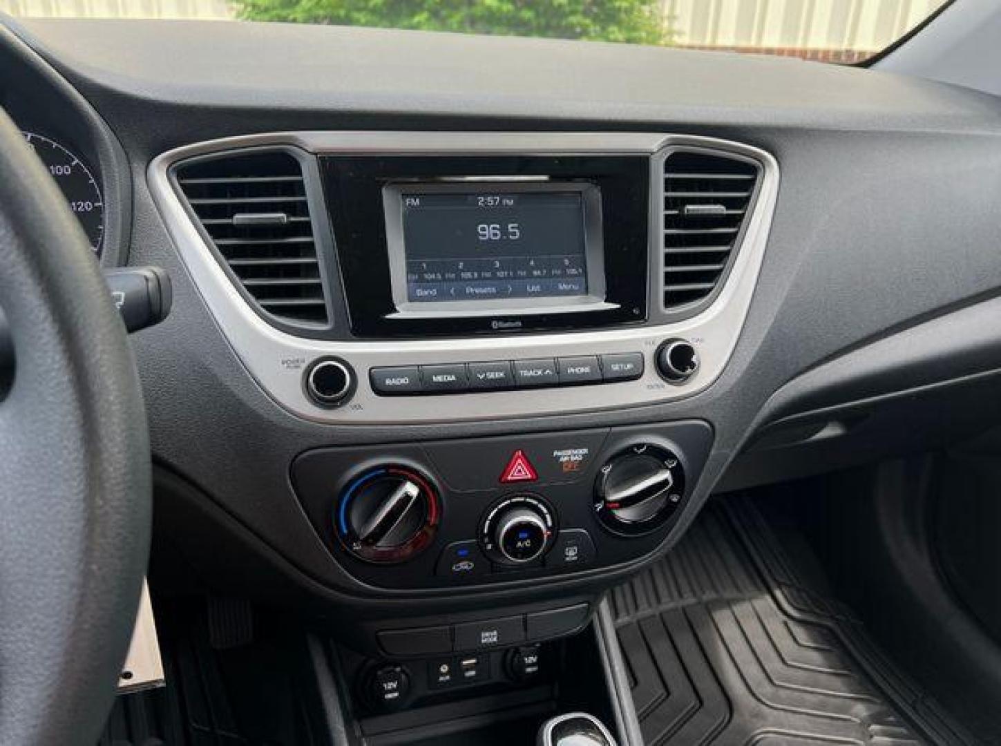 2020 RED /Black HYUNDAI ACCENT SE (3KPC24A61LE) with an 1.6L engine, Continuously Variable transmission, located at 2990 Old Orchard Rd., Jackson, MO, 63755, 37.354214, -89.612106 - Photo#25