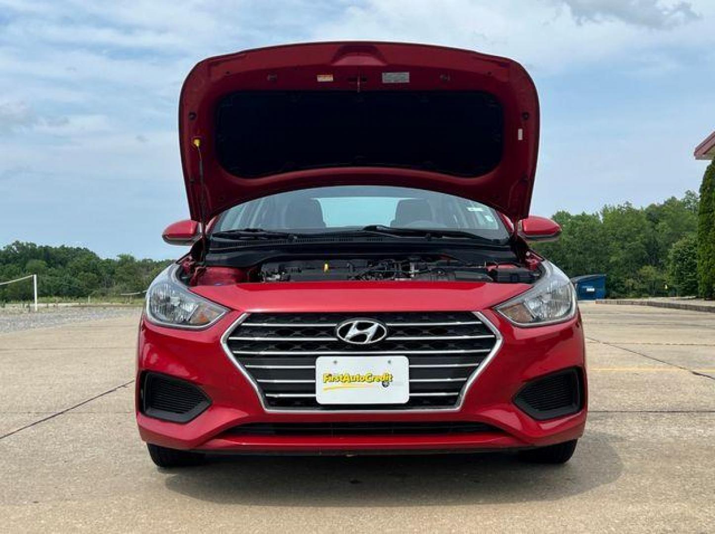 2020 RED /Black HYUNDAI ACCENT SE (3KPC24A61LE) with an 1.6L engine, Continuously Variable transmission, located at 2990 Old Orchard Rd., Jackson, MO, 63755, 37.354214, -89.612106 - Photo#33