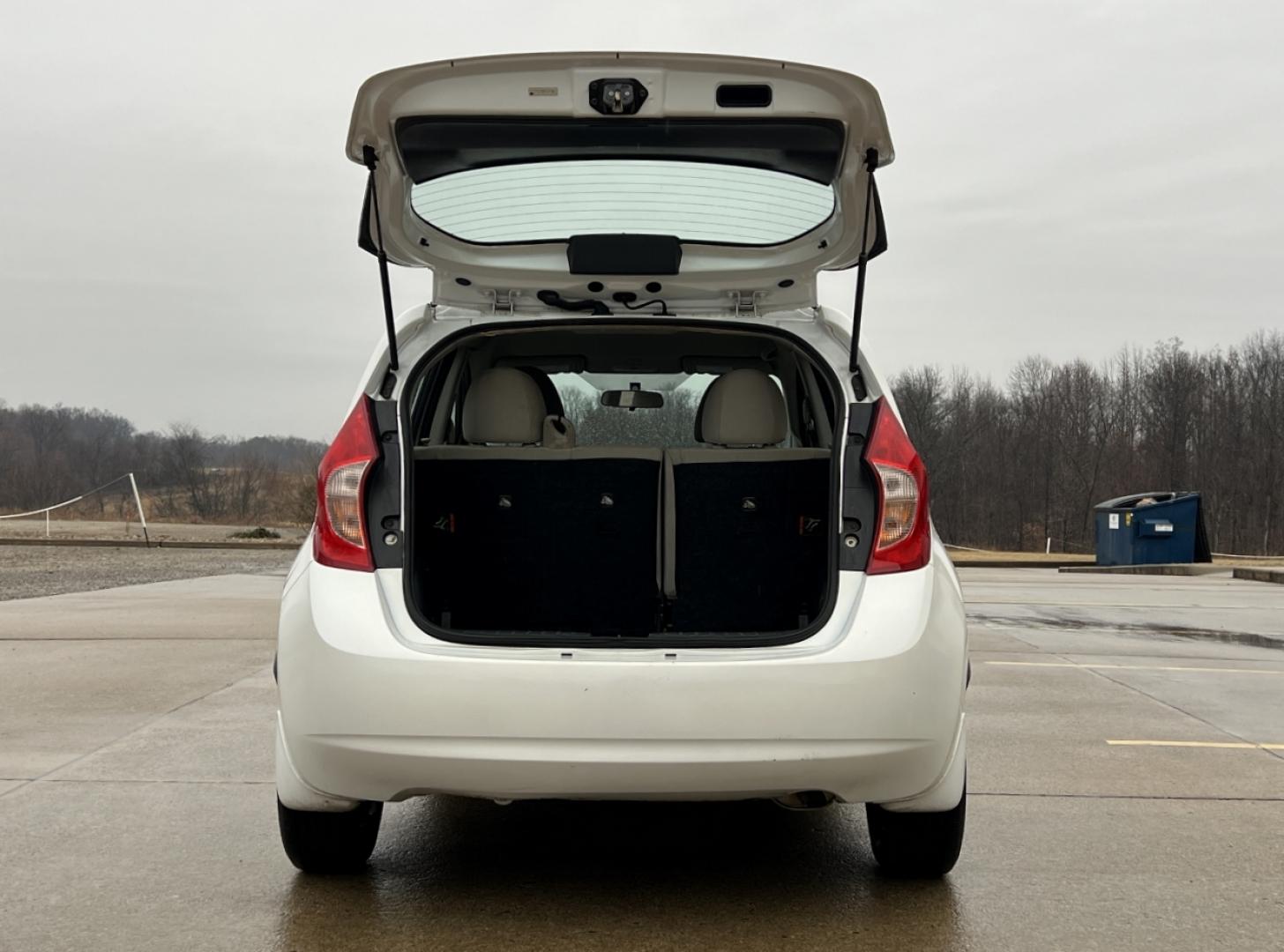 2014 WHITE /Tan Cloth Nissan Versa Note SV (3N1CE2CP3EL) with an 1.6L 4 Cyl. engine, Automatic transmission, located at 2990 Old Orchard Rd., Jackson, MO, 63755, 37.354214, -89.612106 - 2014 Nissan Versa Note SV 160xxx miles Front Wheel Drive 1.6L 4 Cyl. Automatic New Tires Cruise Power Windows/Locks/Mirrors We have financing available and we accept trades! Fill out a credit application on our website or come by today! If you have any questions, give us a call at (573) 204 - Photo#15