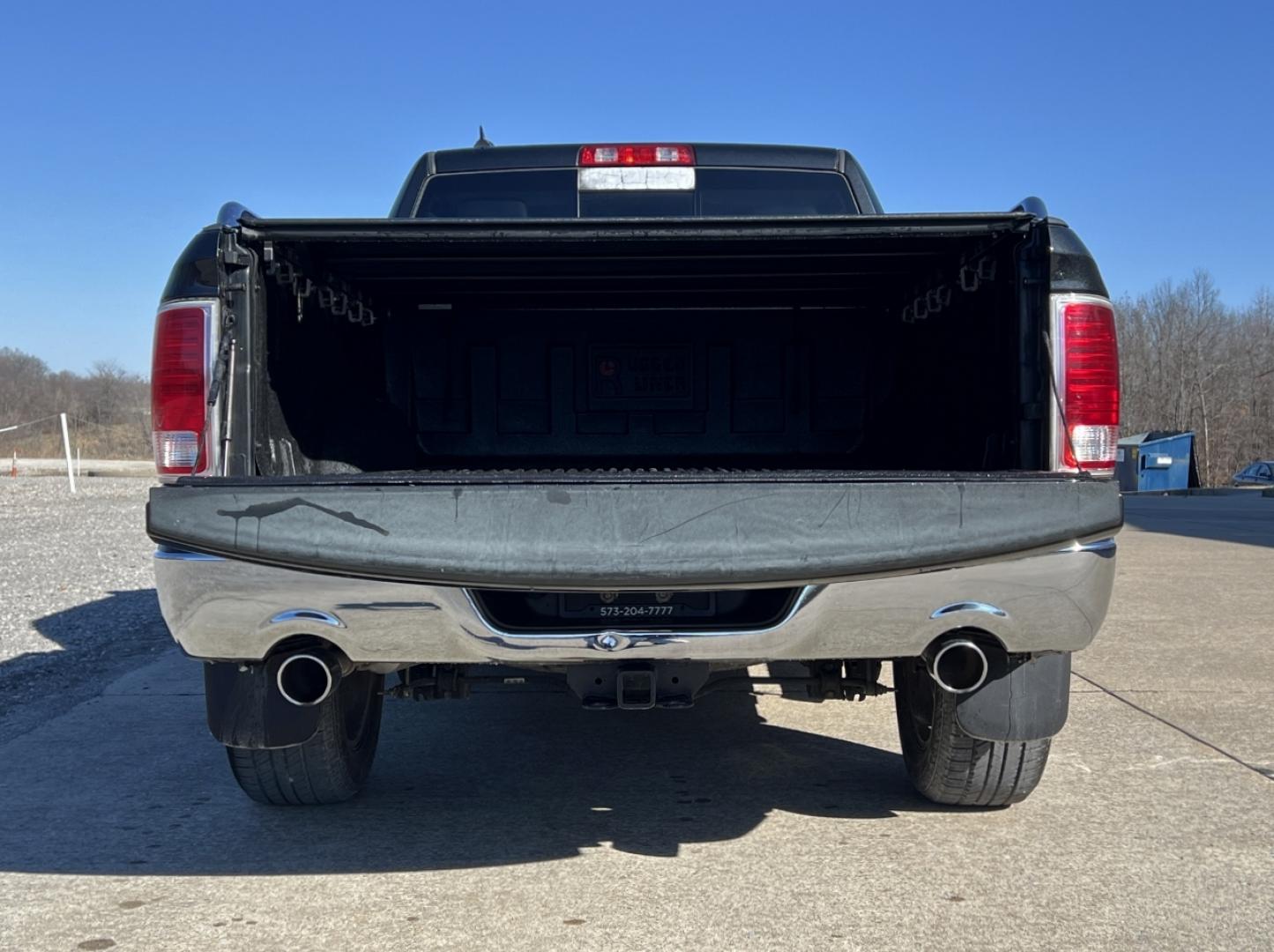 2017 BLACK /Black Leather RAM 1500 Laramie (1C6RR6VTXHS) with an 5.7L V8 HEMI engine, Automatic transmission, located at 2990 Old Orchard Rd., Jackson, MO, 63755, 37.354214, -89.612106 - 2017 Ram 1500 Laramie 93xxx miles Rear Wheel Drive 5.7L V8 HEMI Automatic Leather 20" Wheels Navigation Backup Camera Power/Heated/Cooled Seats Heated Steering Wheel Bluetooth Remote Start Cruise Power Windows/Locks/Mirrors We have financing available and we accept trades! Fill out a - Photo#20