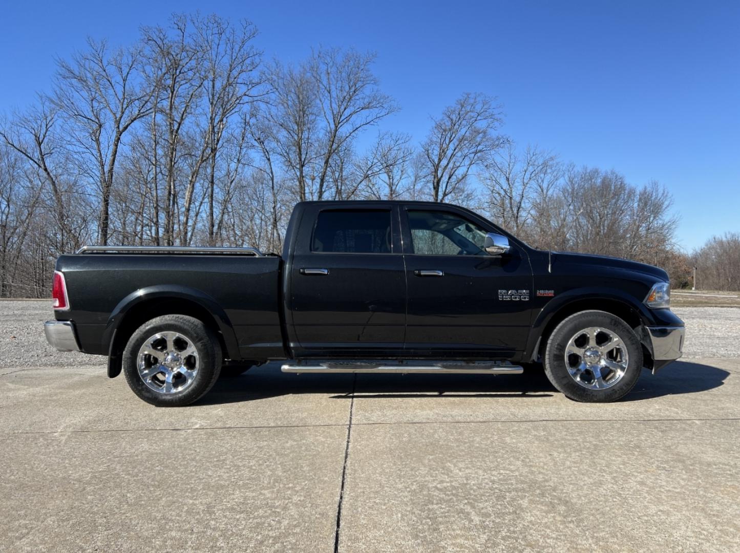 2017 BLACK /Black Leather RAM 1500 Laramie (1C6RR6VTXHS) with an 5.7L V8 HEMI engine, Automatic transmission, located at 2990 Old Orchard Rd., Jackson, MO, 63755, 37.354214, -89.612106 - 2017 Ram 1500 Laramie 93xxx miles Rear Wheel Drive 5.7L V8 HEMI Automatic Leather 20" Wheels Navigation Backup Camera Power/Heated/Cooled Seats Heated Steering Wheel Bluetooth Remote Start Cruise Power Windows/Locks/Mirrors We have financing available and we accept trades! Fill out a - Photo#9