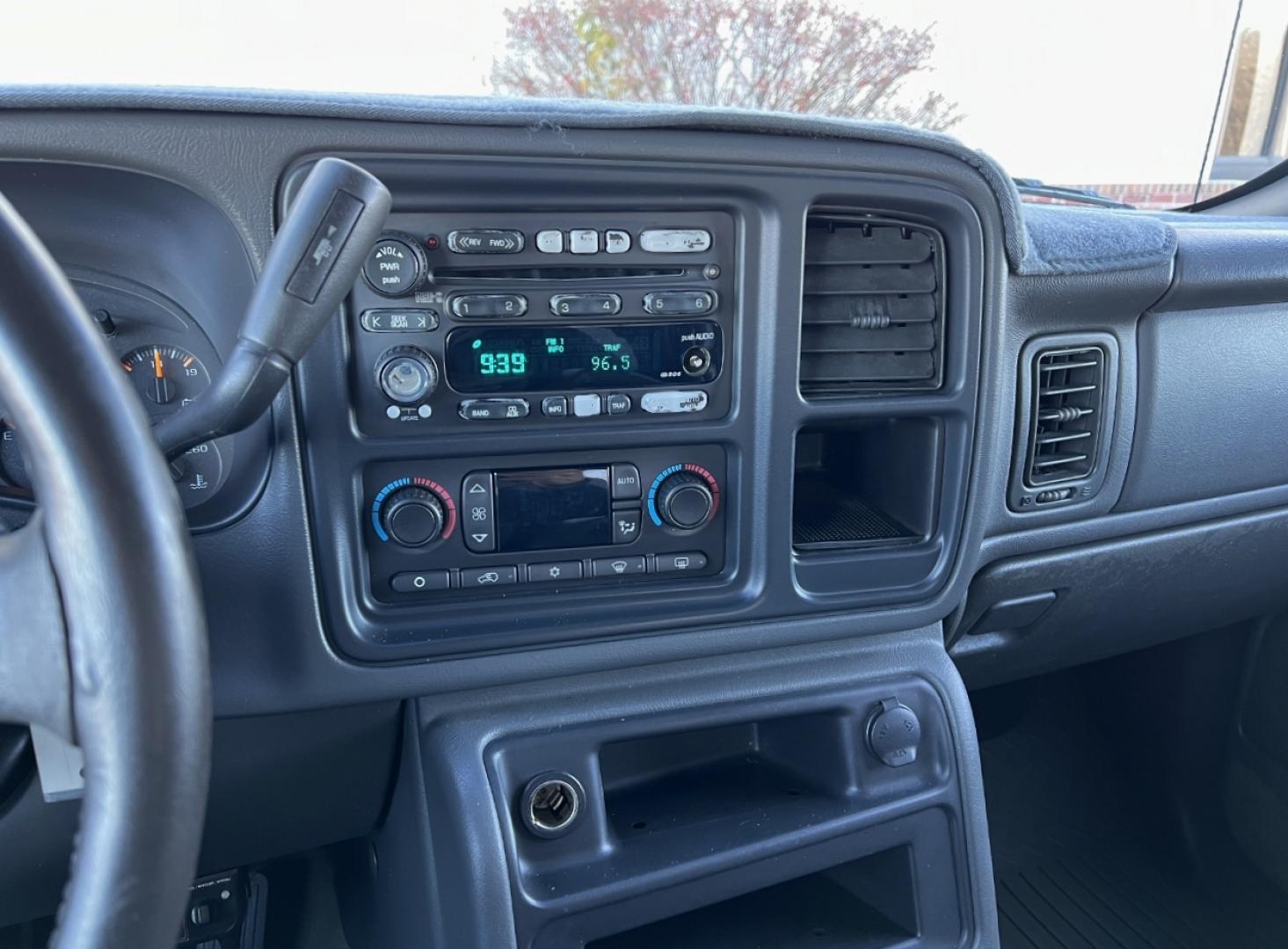 2003 TAN /Gray Leather CHEVROLET SILVERADO 1500 HEAVY DUTY (1GCGK13U03F) with an 6.0L engine, Automatic transmission, located at 2990 Old Orchard Rd., Jackson, MO, 63755, 37.354214, -89.612106 - Photo#22