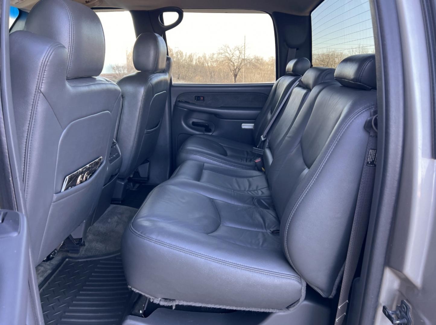 2003 TAN /Gray Leather CHEVROLET SILVERADO 1500 HEAVY DUTY (1GCGK13U03F) with an 6.0L engine, Automatic transmission, located at 2990 Old Orchard Rd., Jackson, MO, 63755, 37.354214, -89.612106 - Photo#14