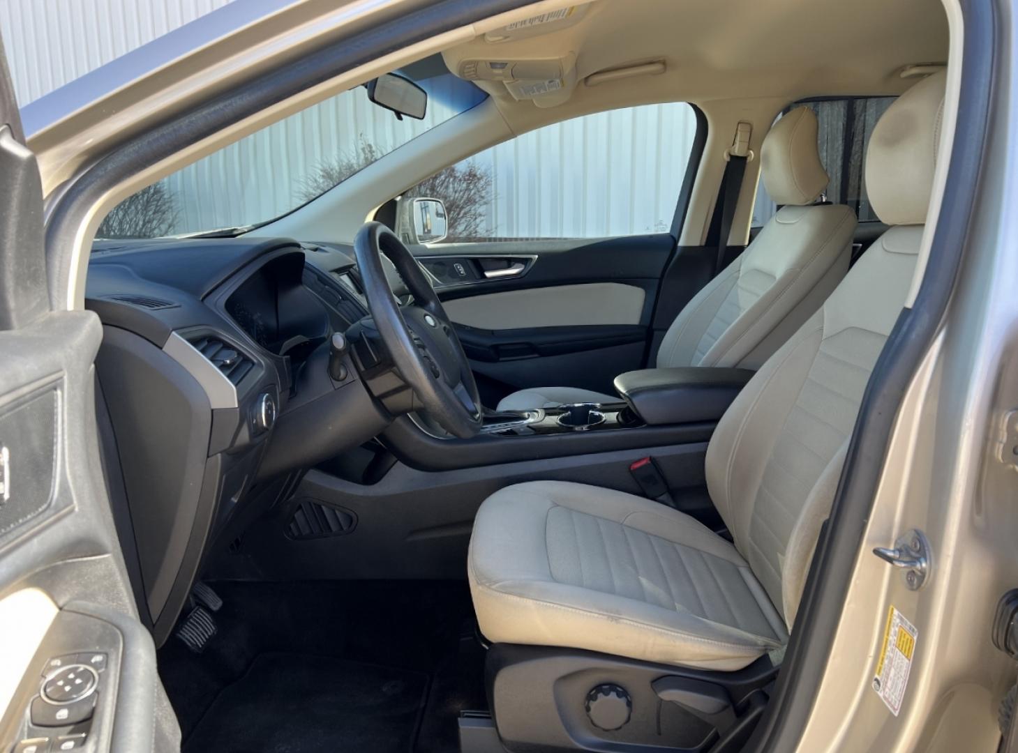 2017 TAN /Tan Cloth FORD EDGE SE (2FMPK3G92HB) with an 2.0L engine, Automatic transmission, located at 2990 Old Orchard Rd., Jackson, MO, 63755, 37.354214, -89.612106 - Photo#11