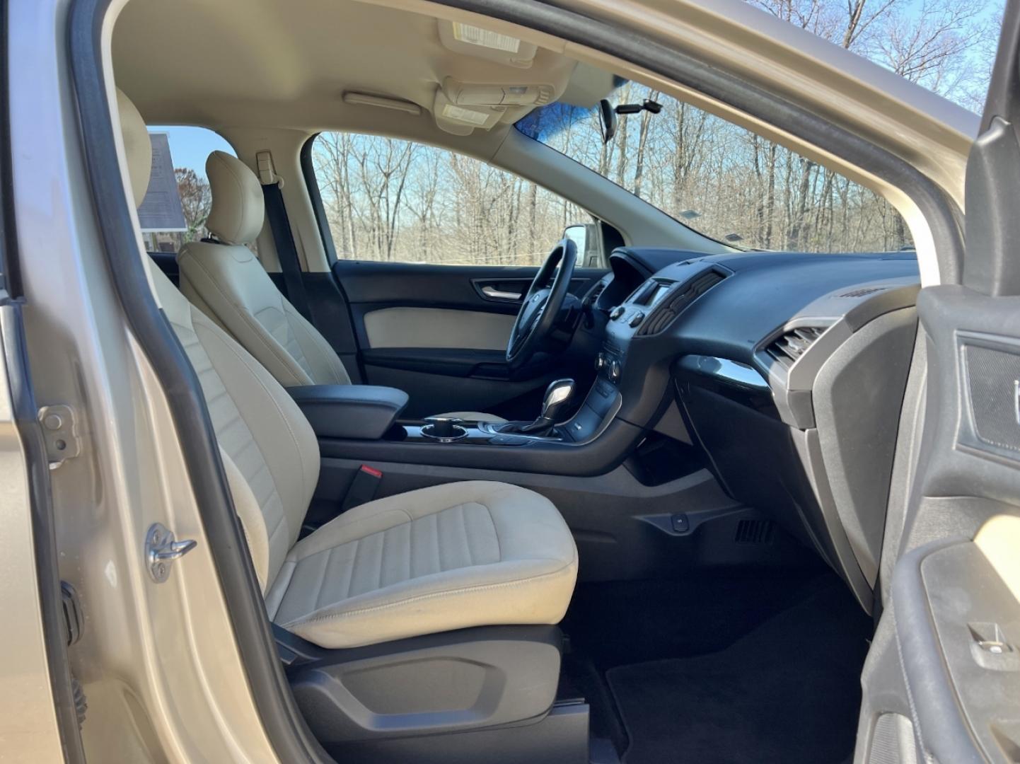 2017 TAN /Tan Cloth FORD EDGE SE (2FMPK3G92HB) with an 2.0L engine, Automatic transmission, located at 2990 Old Orchard Rd., Jackson, MO, 63755, 37.354214, -89.612106 - Photo#13