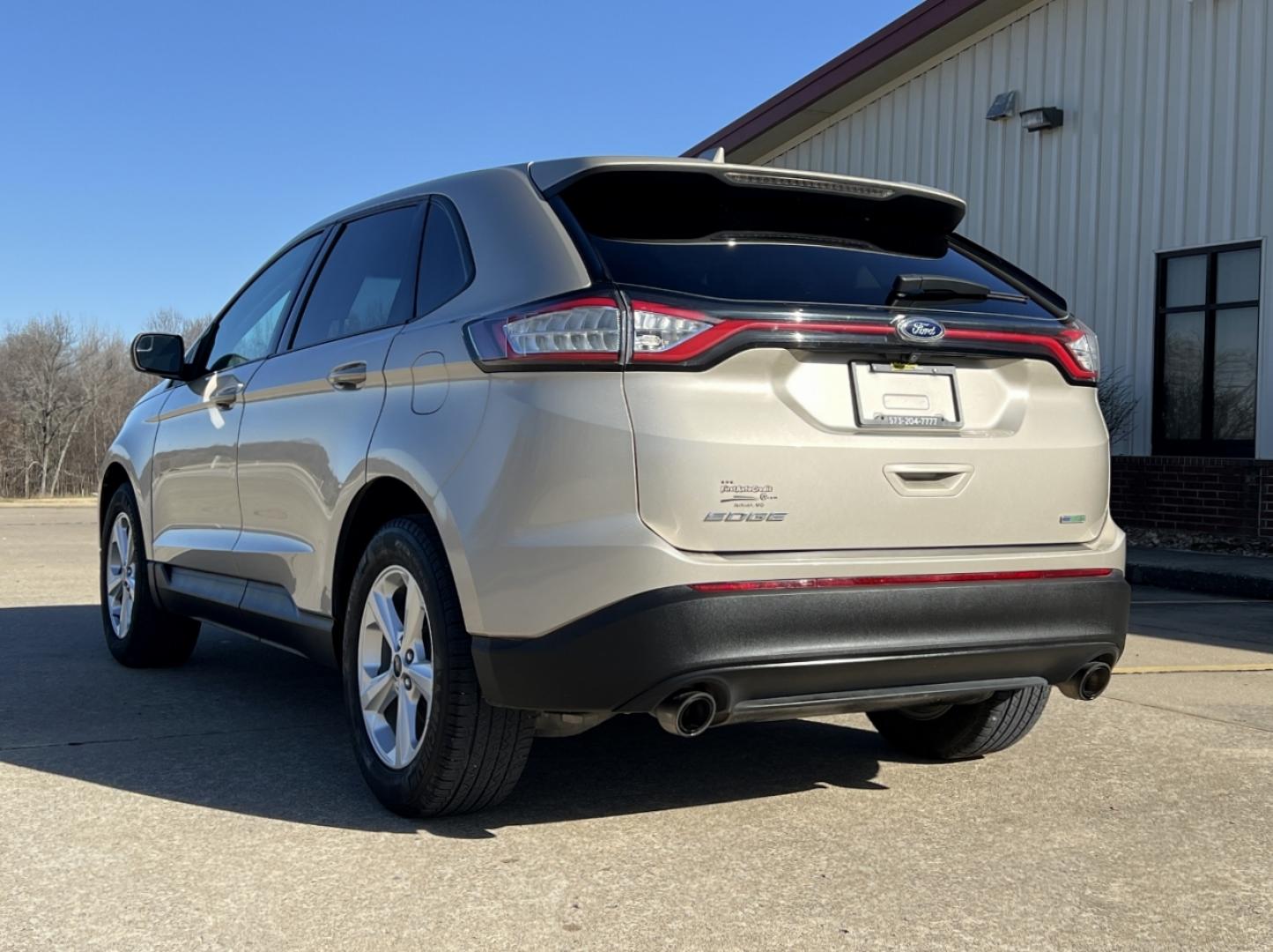 2017 TAN /Tan Cloth FORD EDGE SE (2FMPK3G92HB) with an 2.0L engine, Automatic transmission, located at 2990 Old Orchard Rd., Jackson, MO, 63755, 37.354214, -89.612106 - Photo#7