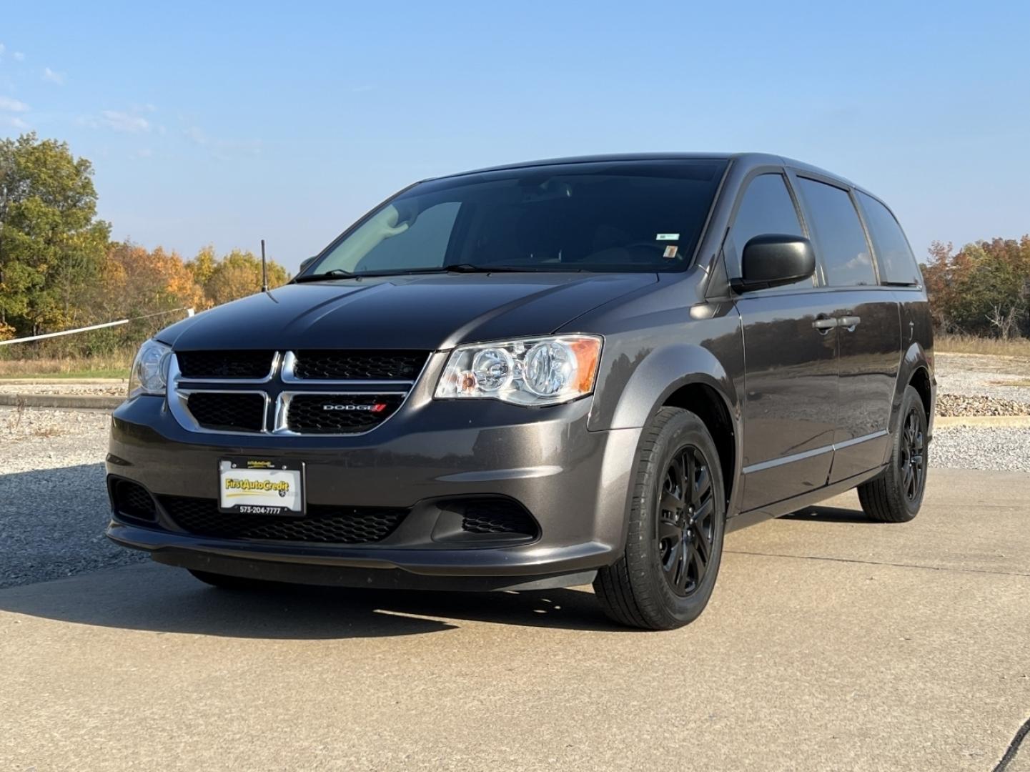 2019 GRAY DODGE GRAND CARAVAN SE (2C4RDGBGXKR) with an 3.6L V6 engine, Automatic transmission, located at 2990 Old Orchard Rd., Jackson, MO, 63755, 37.354214, -89.612106 - We have financing available and we accept trades! Fill out a credit application on our website or come by today! If you have any questions, give us a call at (573) 204-7777 or visit our website at firstautocredit.com. - Photo#3